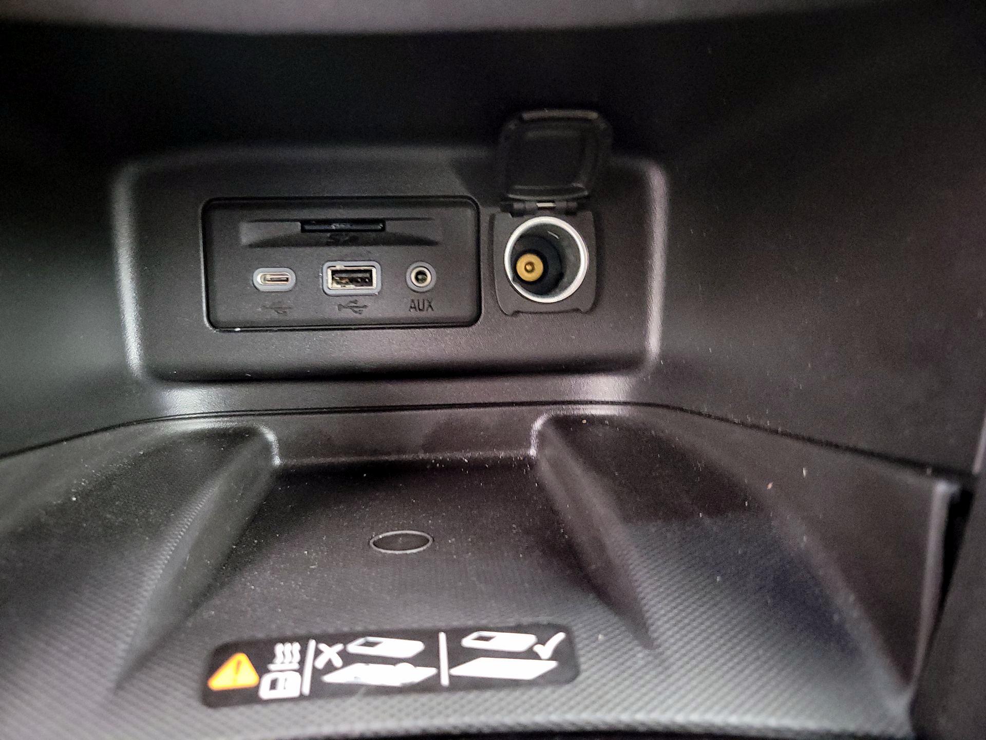 Thumbnail: 2023 Chevrolet Equinox - 19