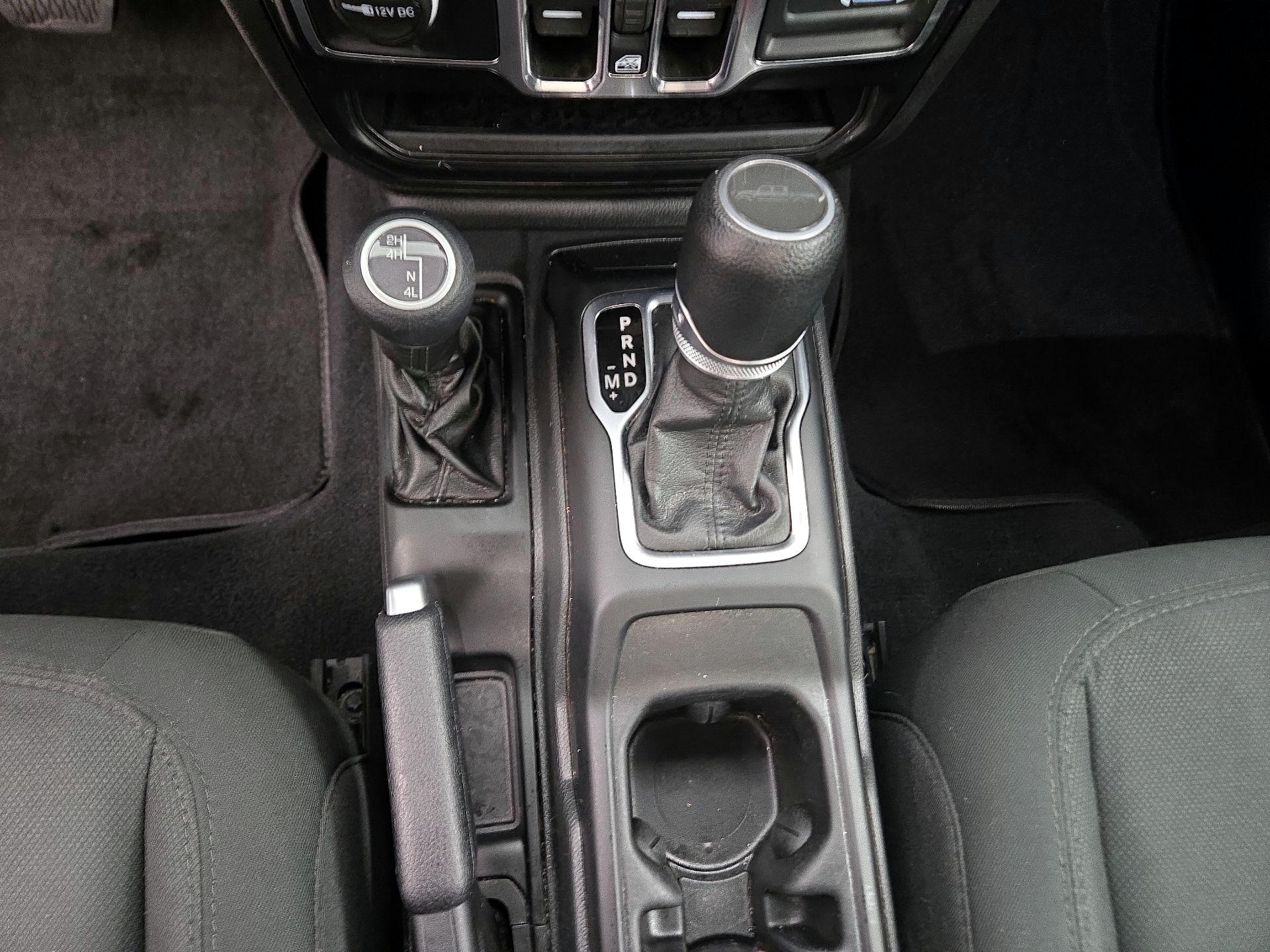 Thumbnail: 2022 Jeep Gladiator - 18