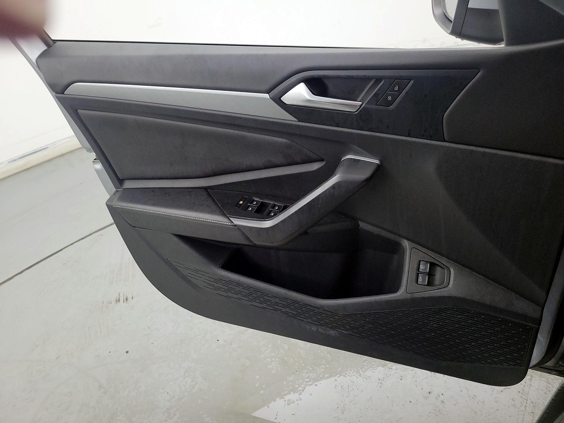 Thumbnail: 2024 Volkswagen Jetta - 12