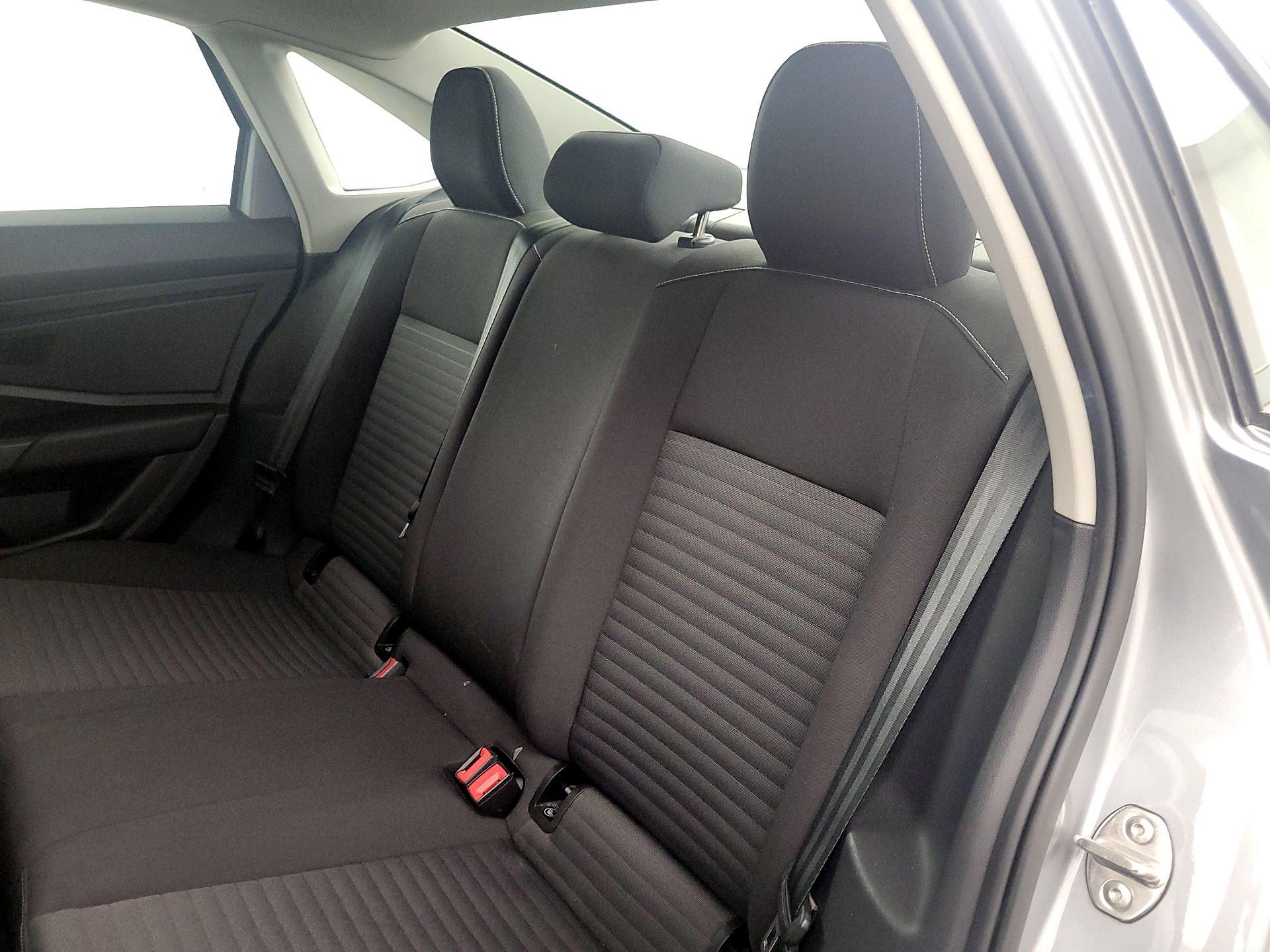 Thumbnail: 2024 Volkswagen Jetta - 19