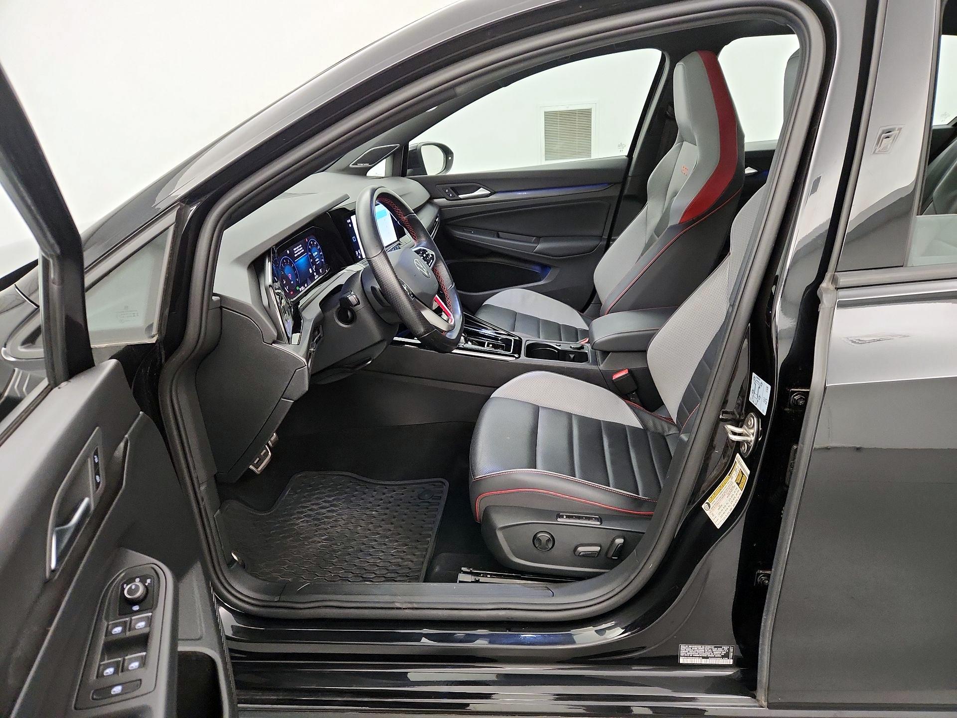 Thumbnail: 2023 Volkswagen Golf - 11