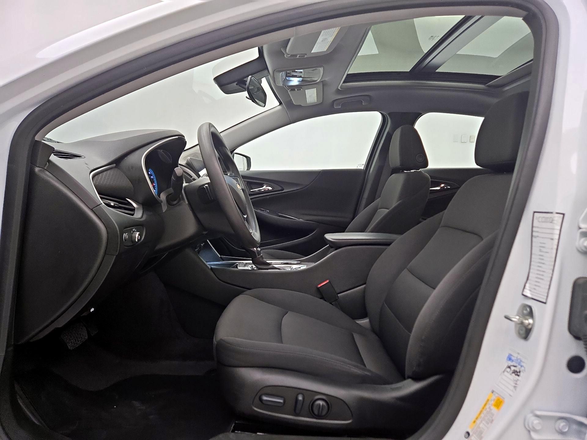 Thumbnail: 2024 Chevrolet Malibu - 11