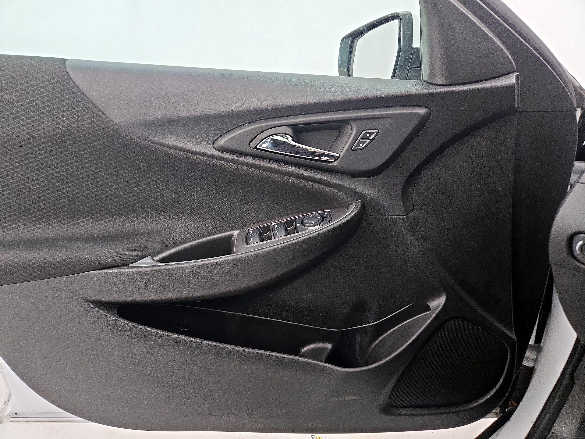 Thumbnail: 2024 Chevrolet Malibu - 12