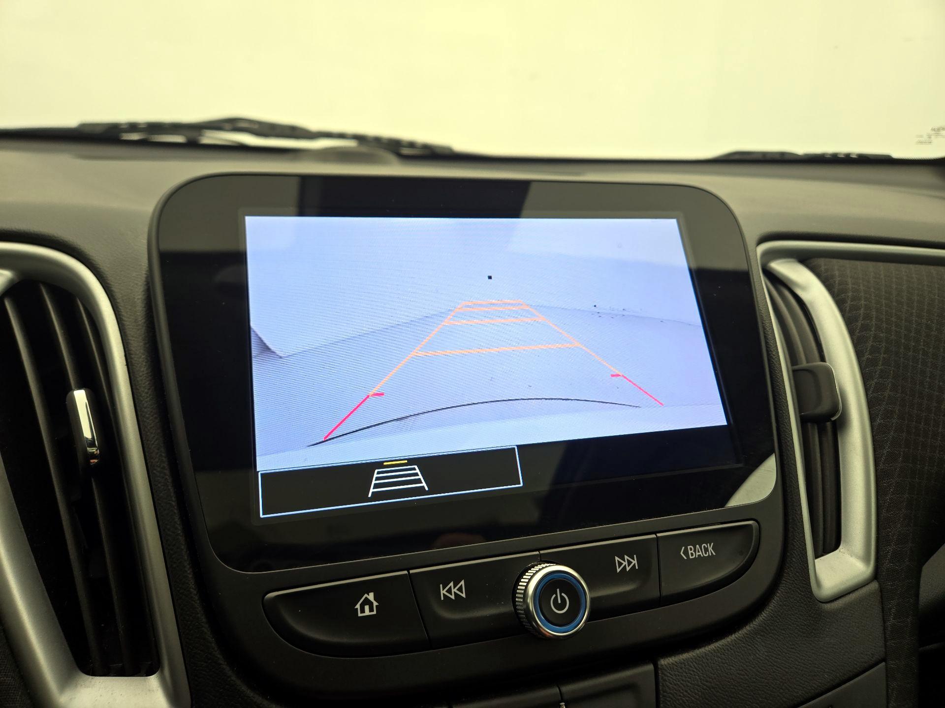 Thumbnail: 2024 Chevrolet Malibu - 14