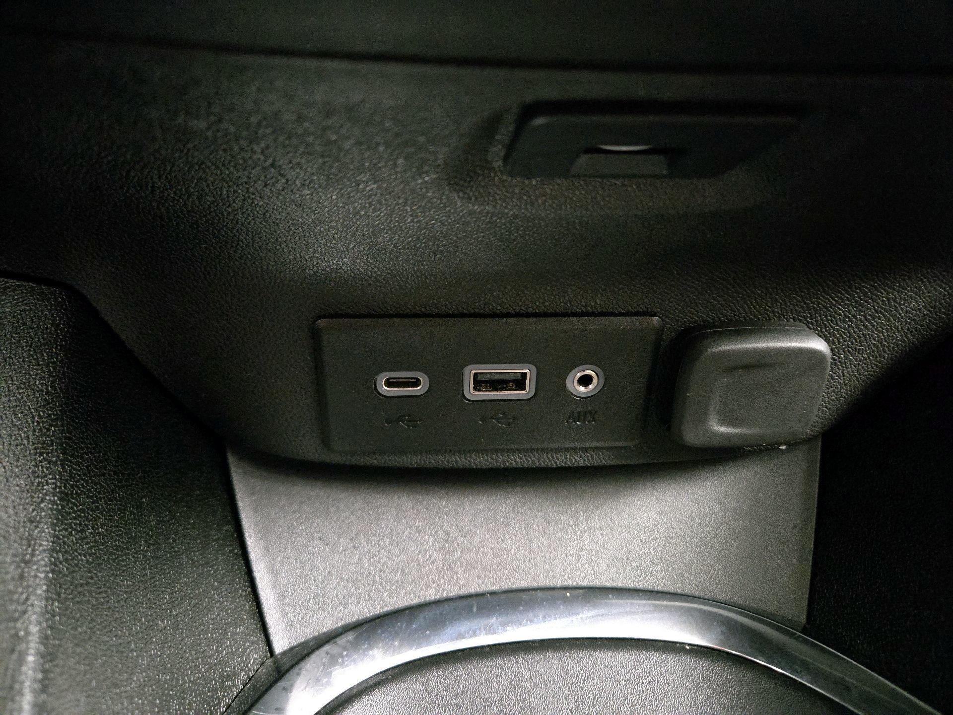 Thumbnail: 2024 Chevrolet Malibu - 18