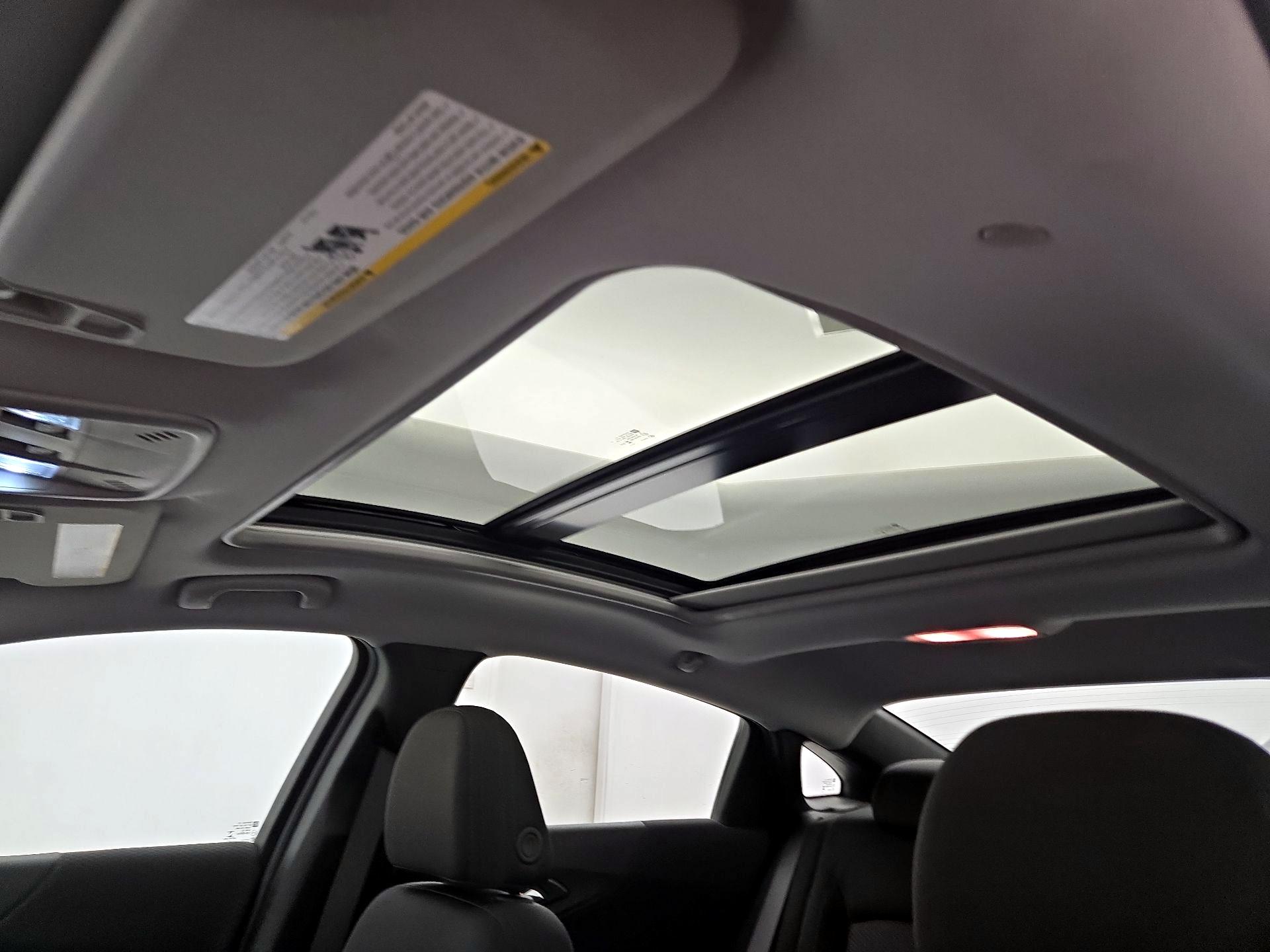 Thumbnail: 2024 Chevrolet Malibu - 19