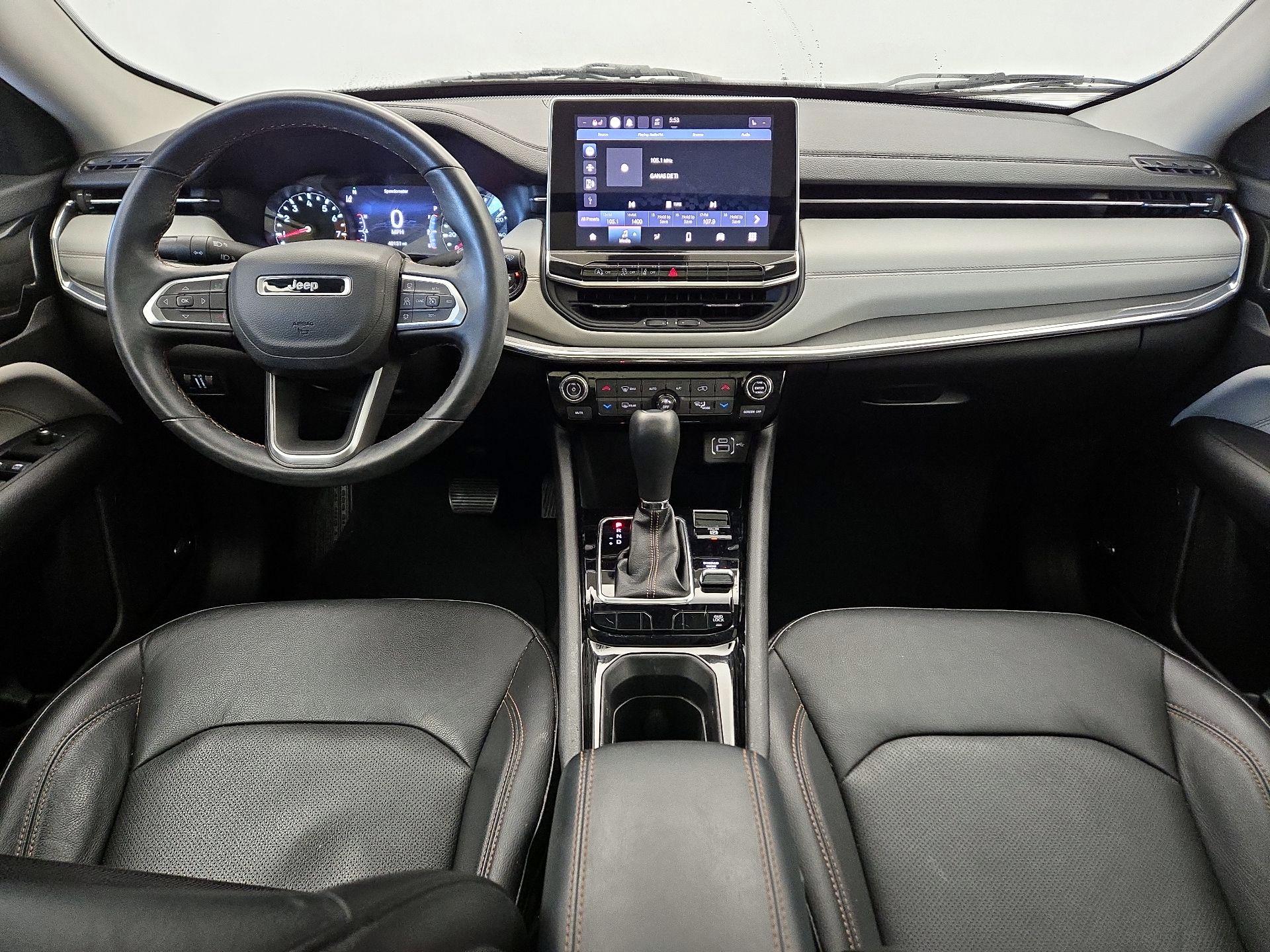 Thumbnail: 2022 Jeep Compass - 9