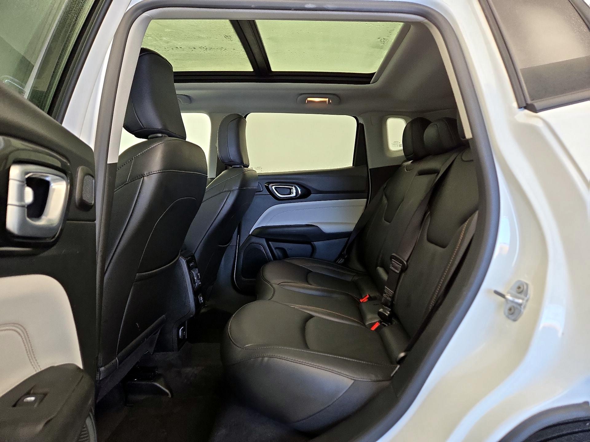 Thumbnail: 2022 Jeep Compass - 20