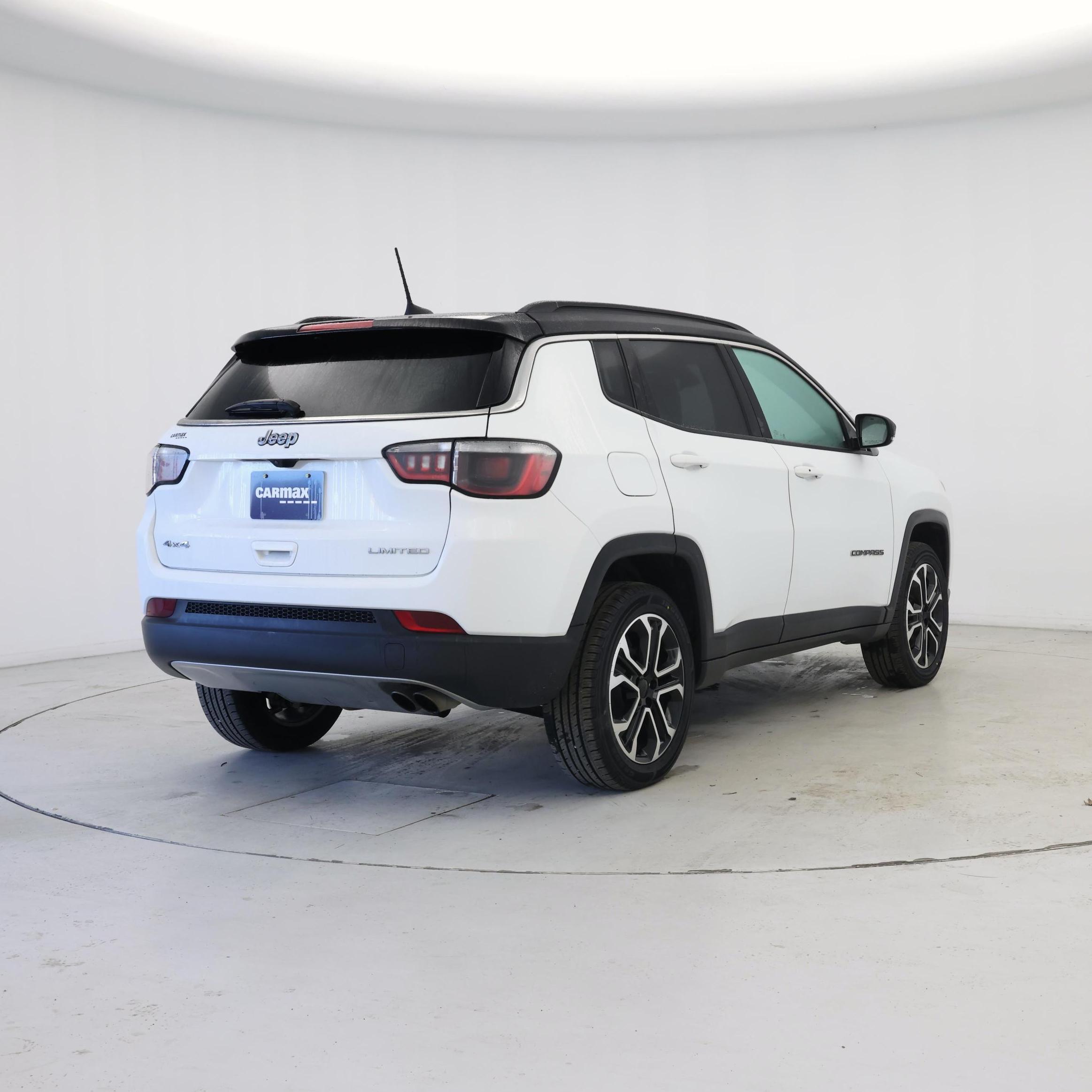 Thumbnail: 2022 Jeep Compass - 8