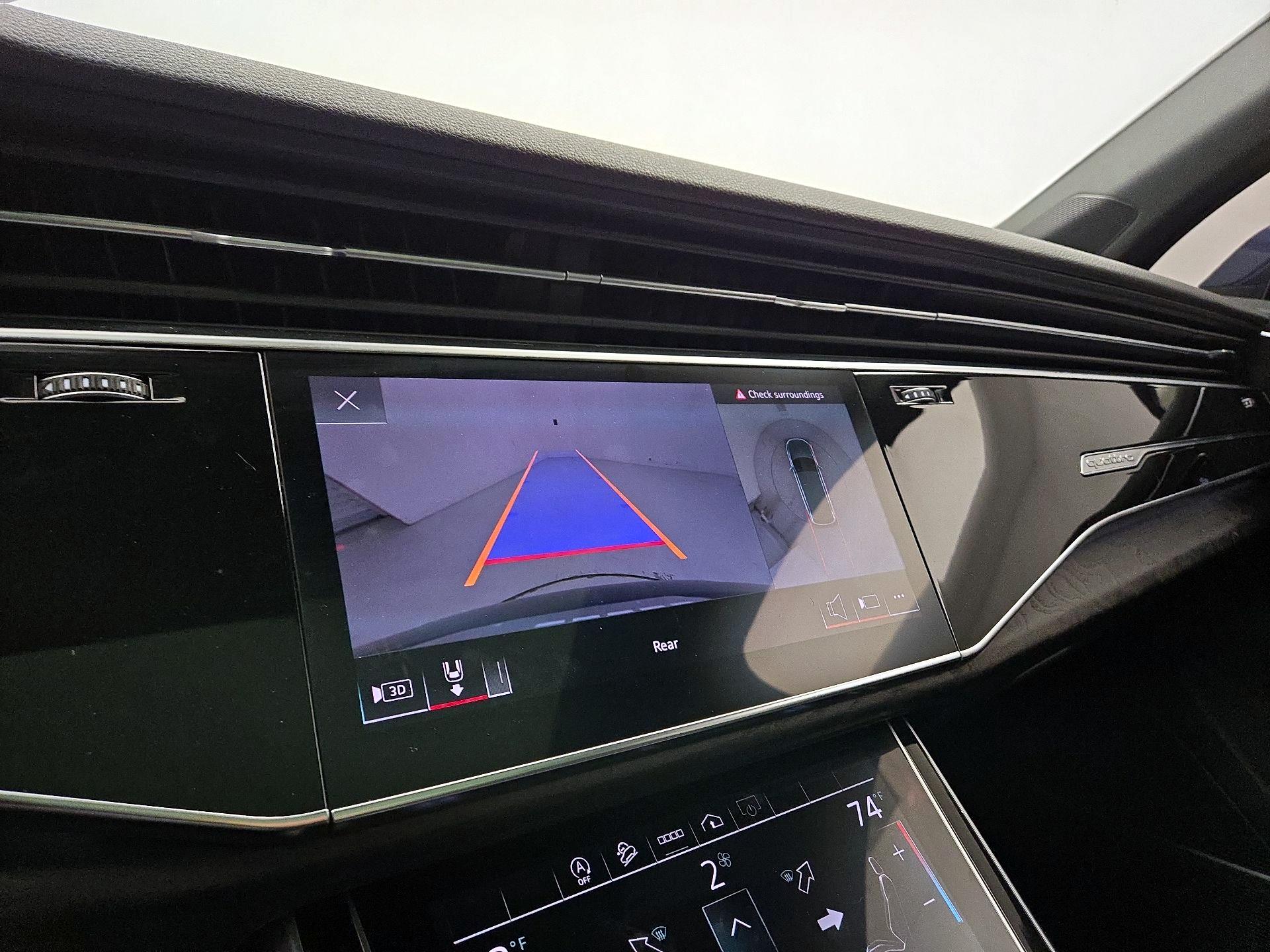 Thumbnail: 2023 Audi Q7 - 15