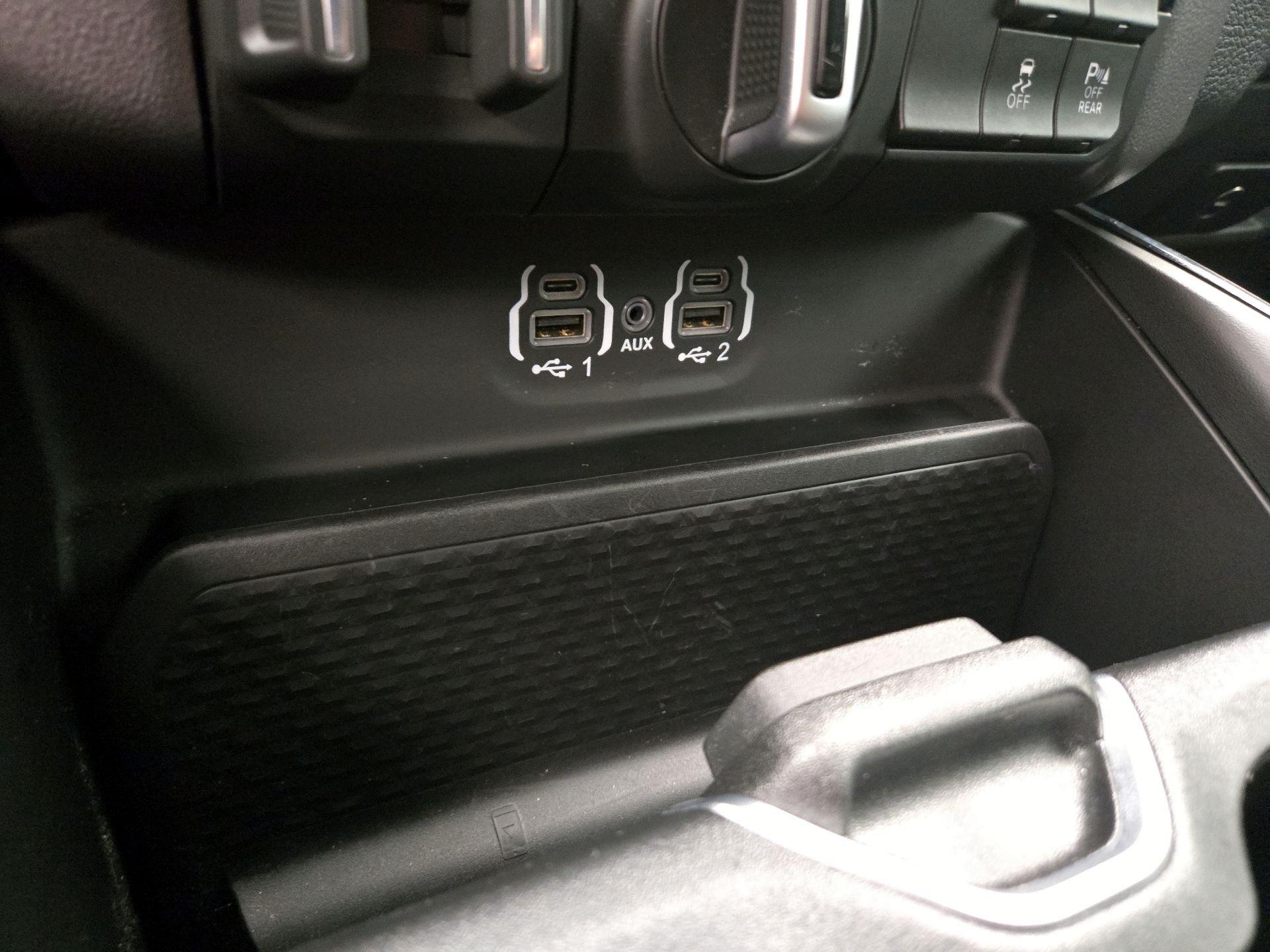 Thumbnail: 2022 RAM 1500 - 19