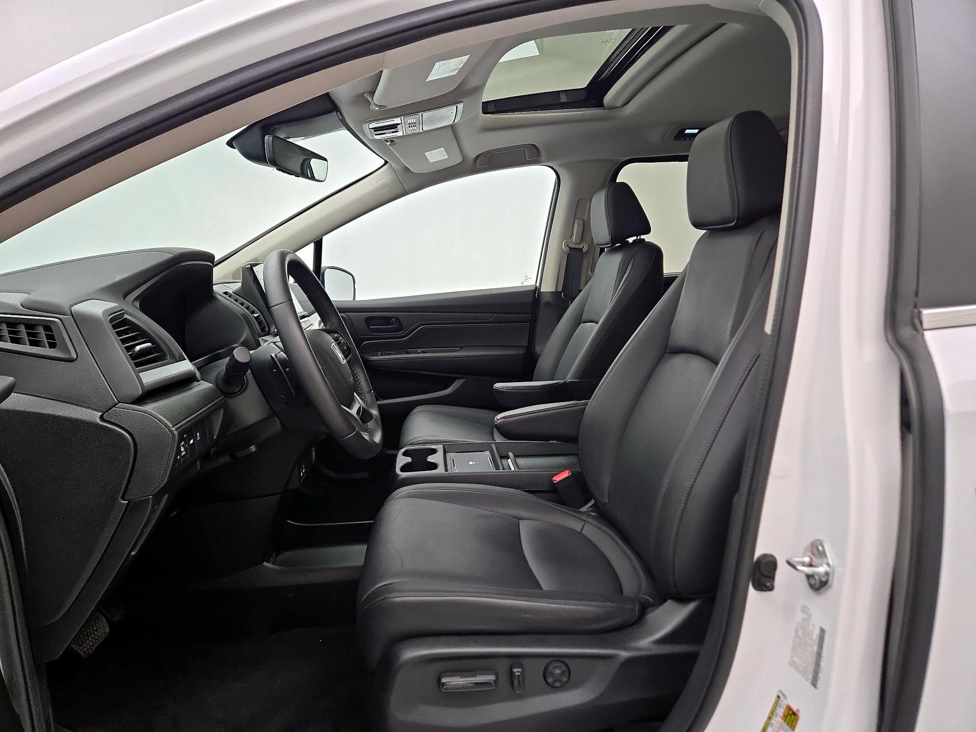 Thumbnail: 2025 Honda Odyssey - 11