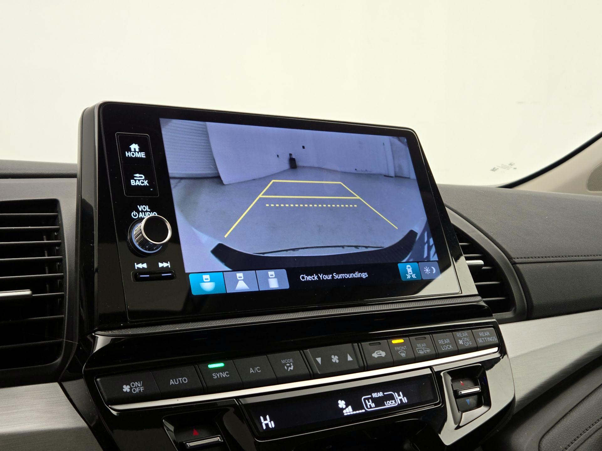 Thumbnail: 2025 Honda Odyssey - 14