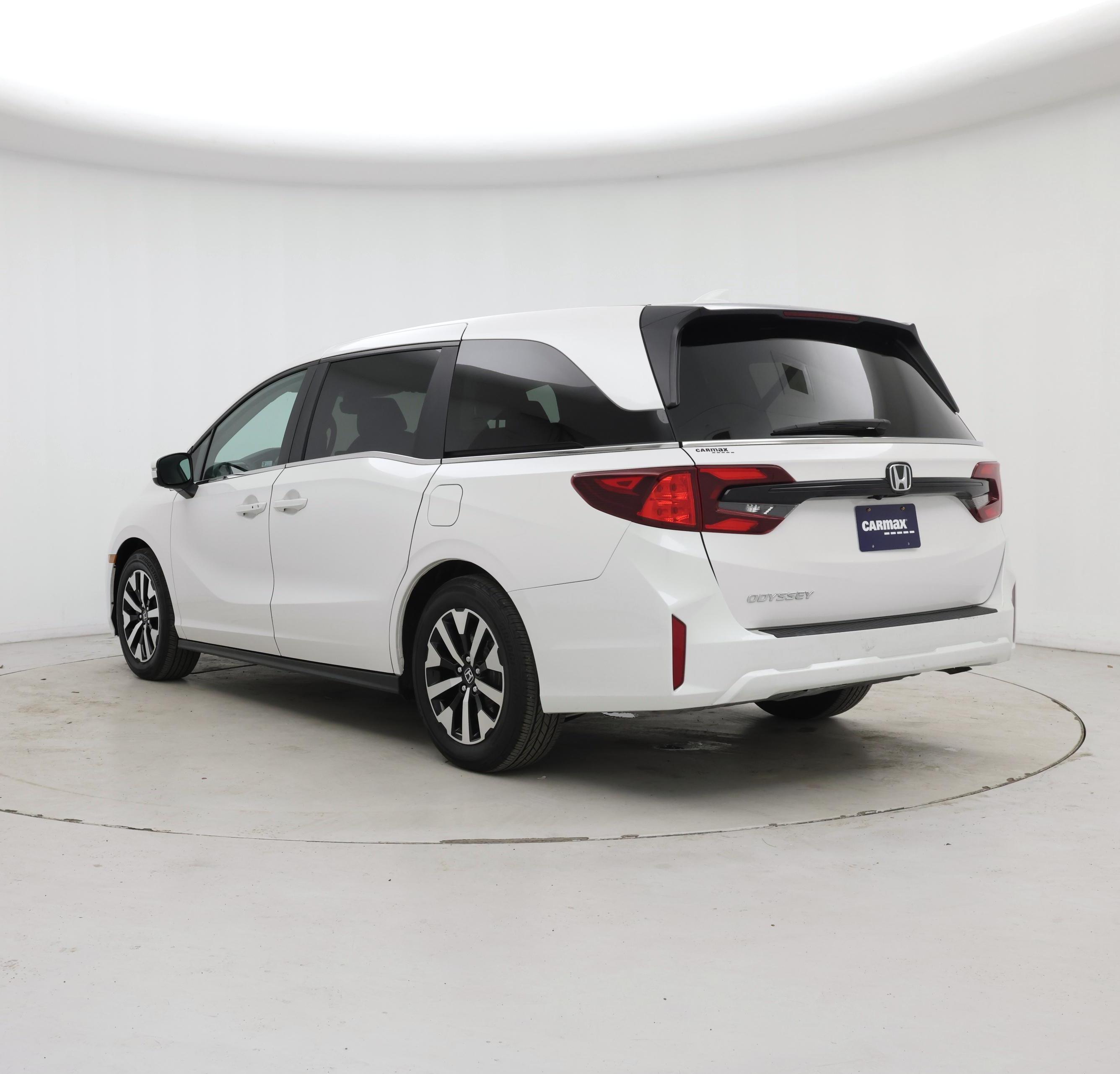 Thumbnail: 2025 Honda Odyssey - 2