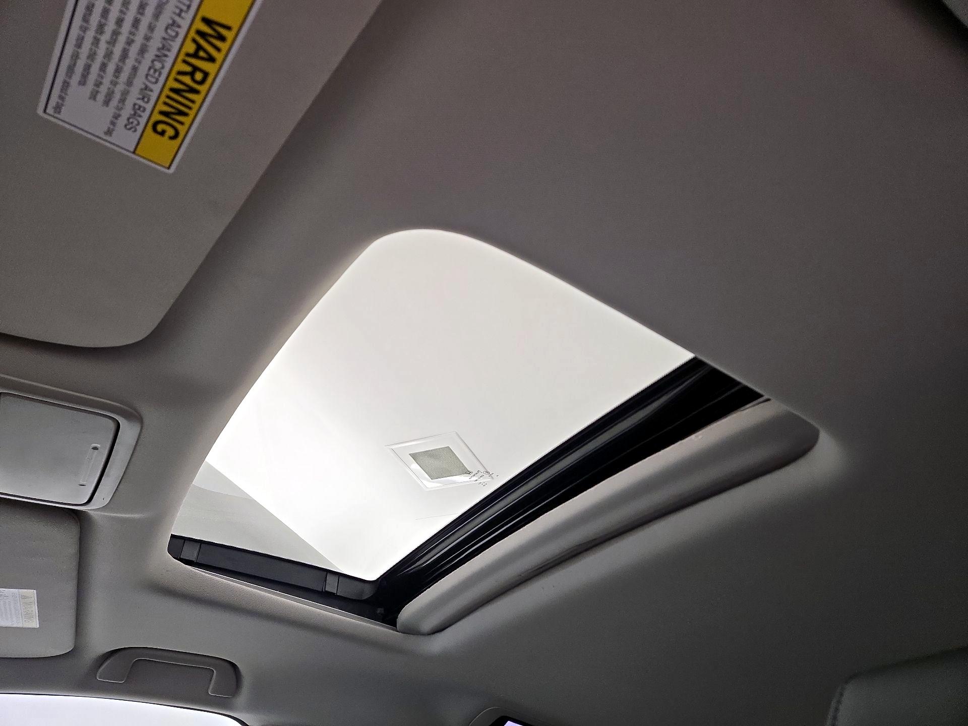 Thumbnail: 2025 Honda Odyssey - 19