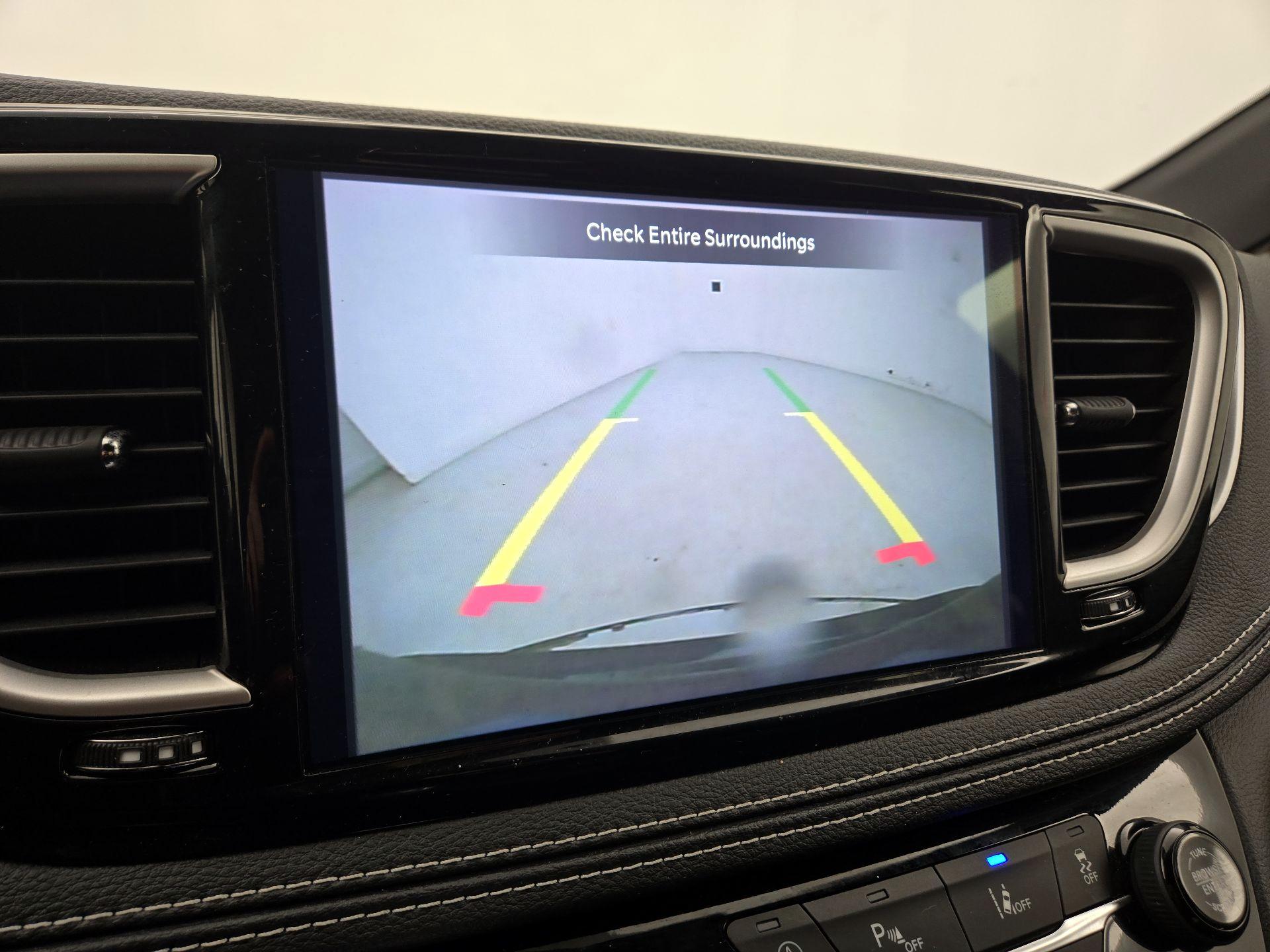 Thumbnail: 2023 Chrysler Pacifica - 14