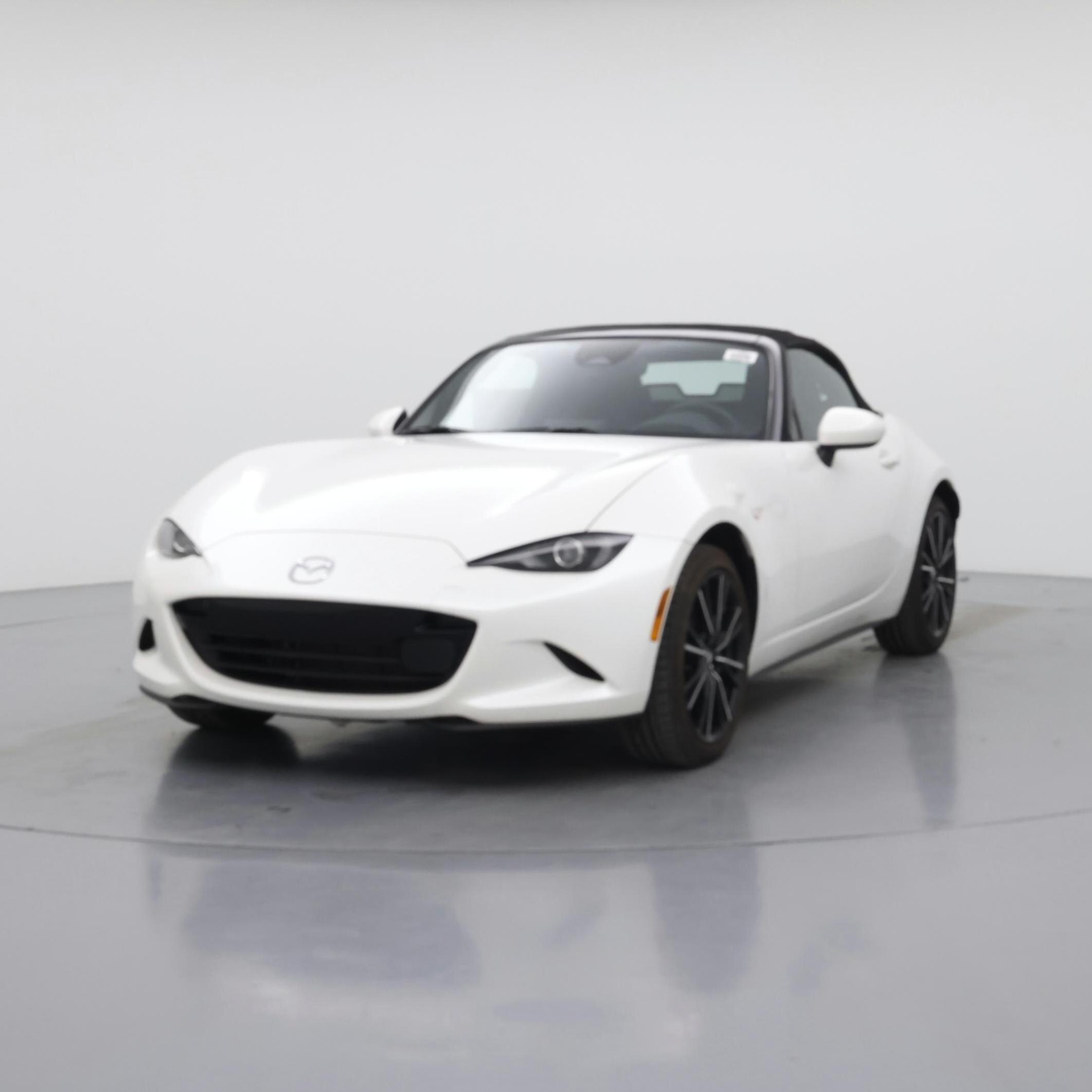 Thumbnail: 2024 Mazda MX-5 Miata - 4
