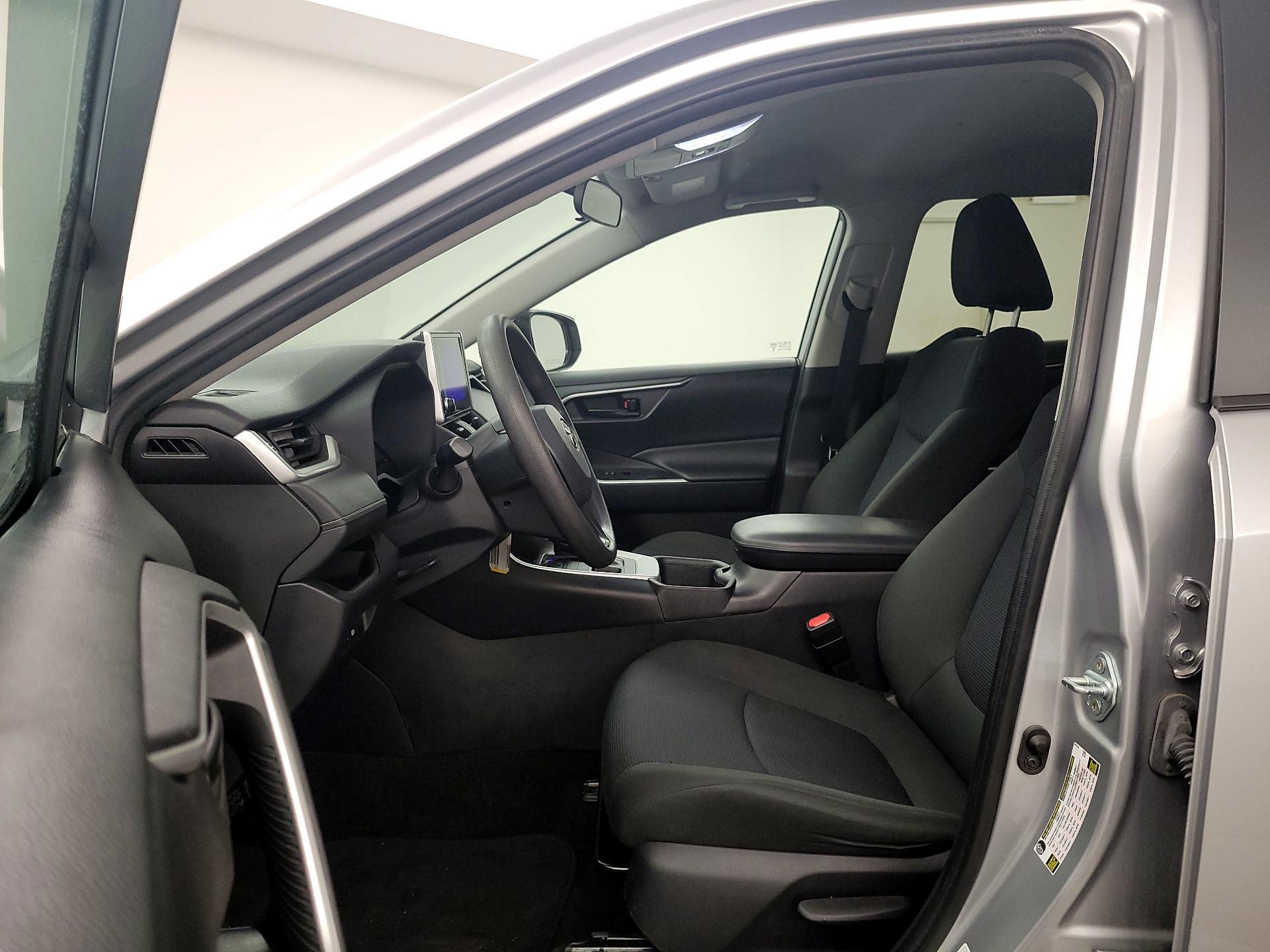 Thumbnail: 2024 Toyota RAV4 - 11