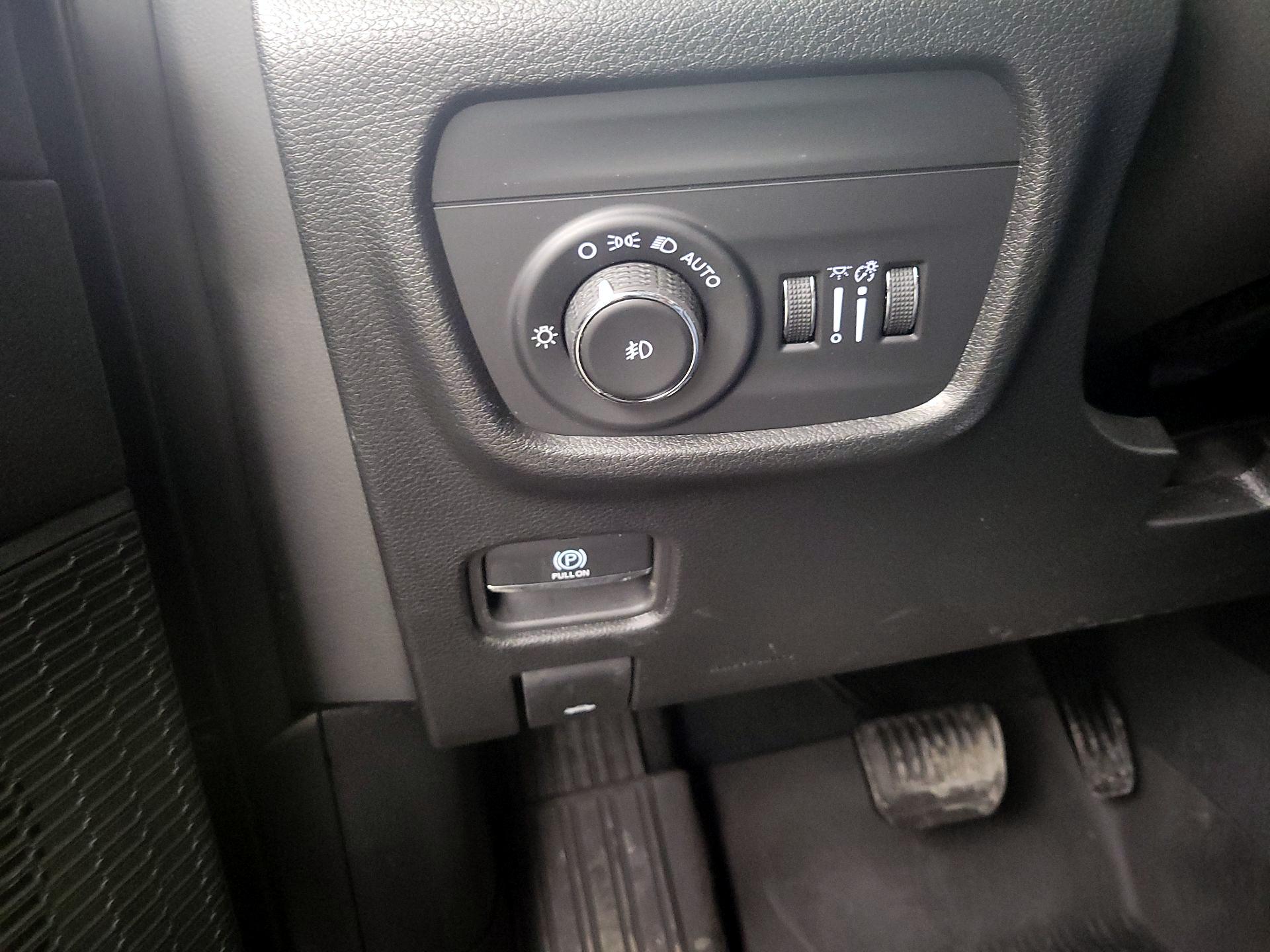 Thumbnail: 2023 Jeep Grand Cherokee - 13