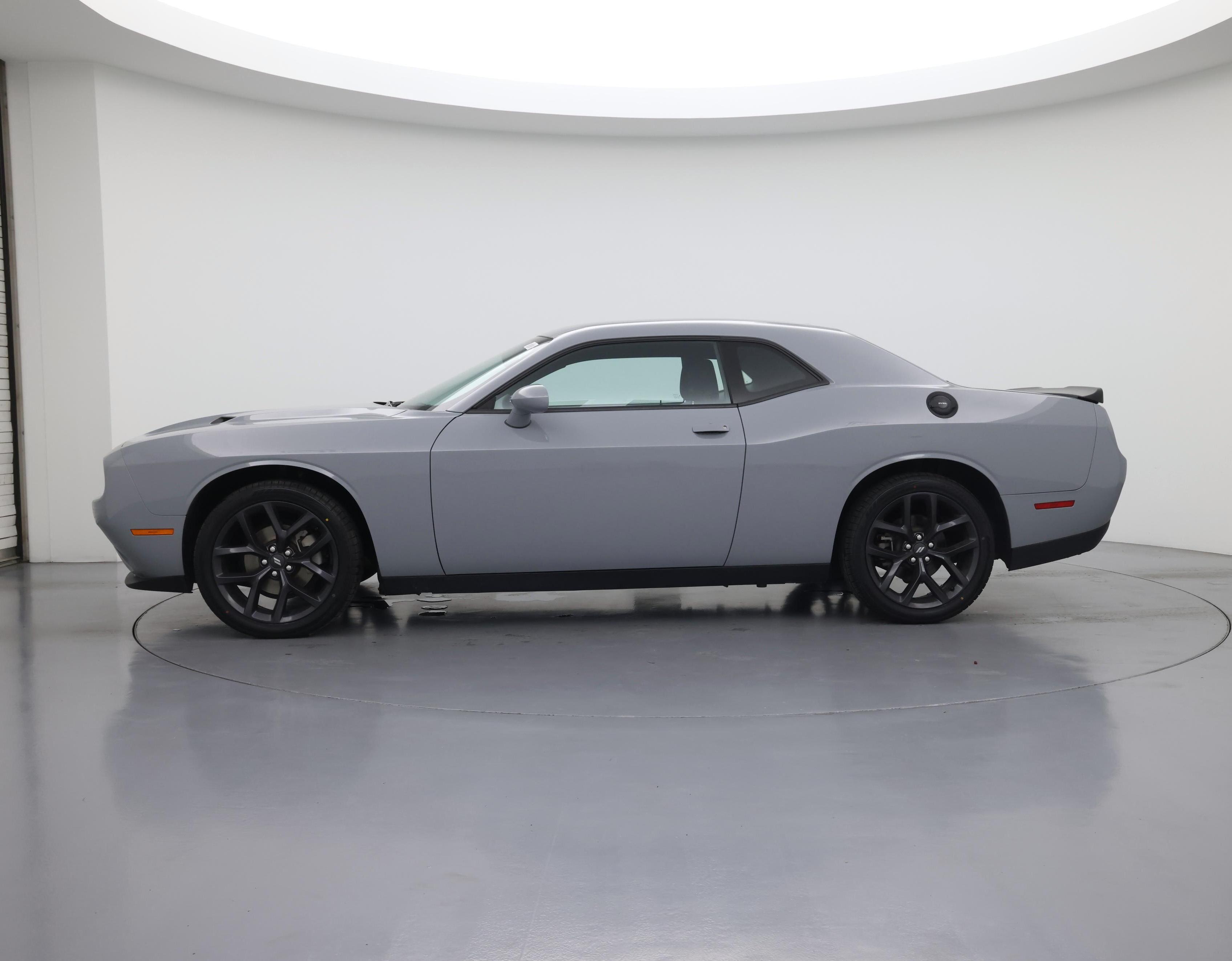 Thumbnail: 2021 Dodge Challenger - 3