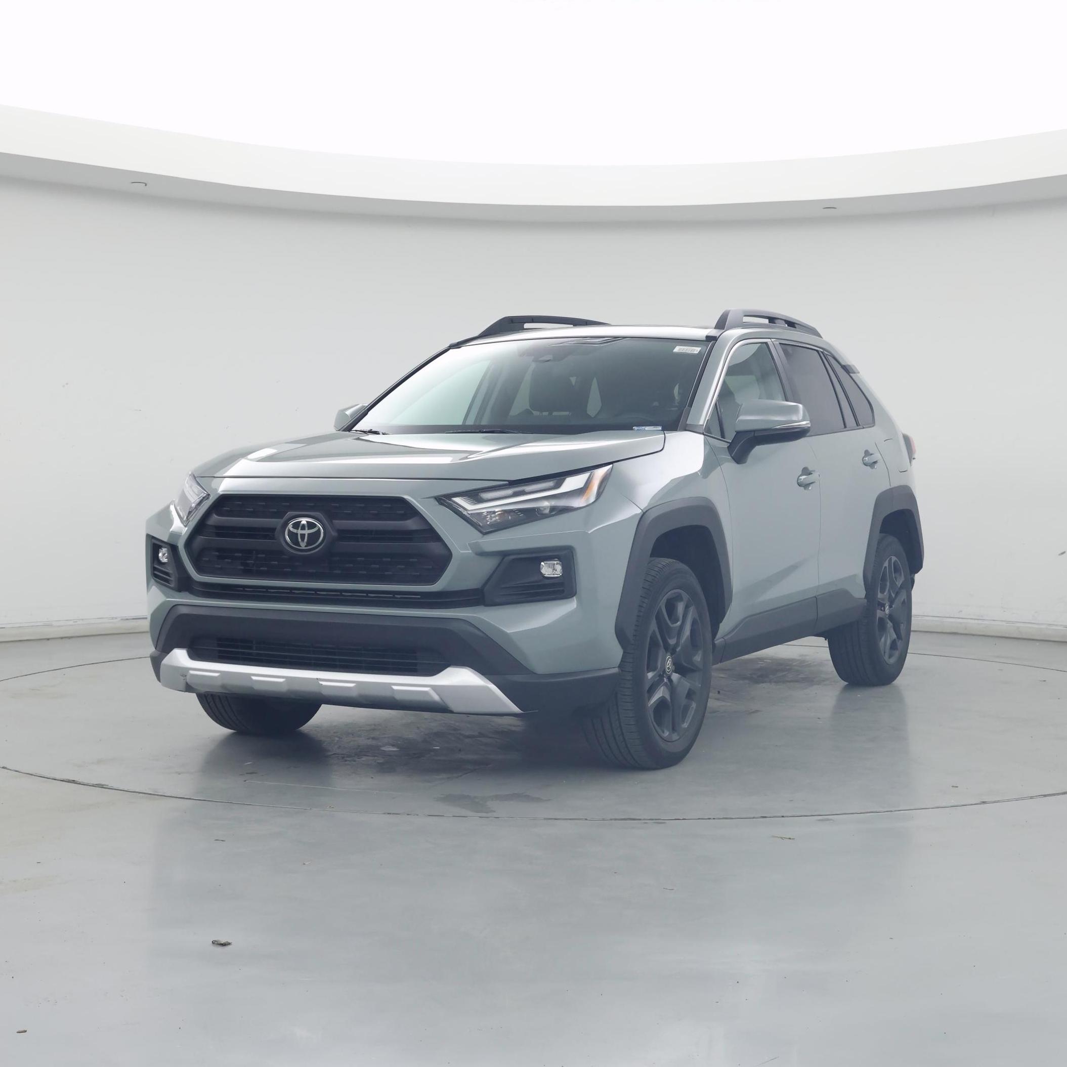 Thumbnail: 2022 Toyota RAV4 - 4