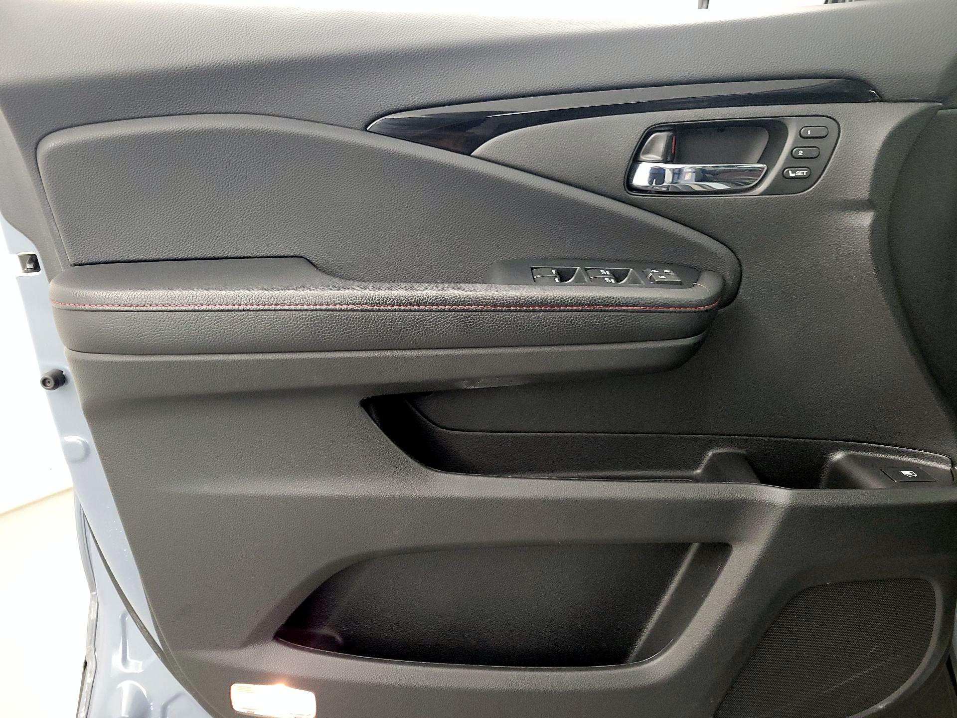 Thumbnail: 2022 Honda Ridgeline - 12