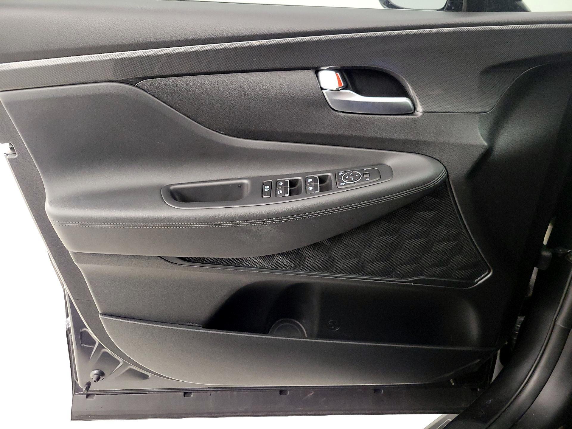 Thumbnail: 2023 Hyundai Santa Fe - 12