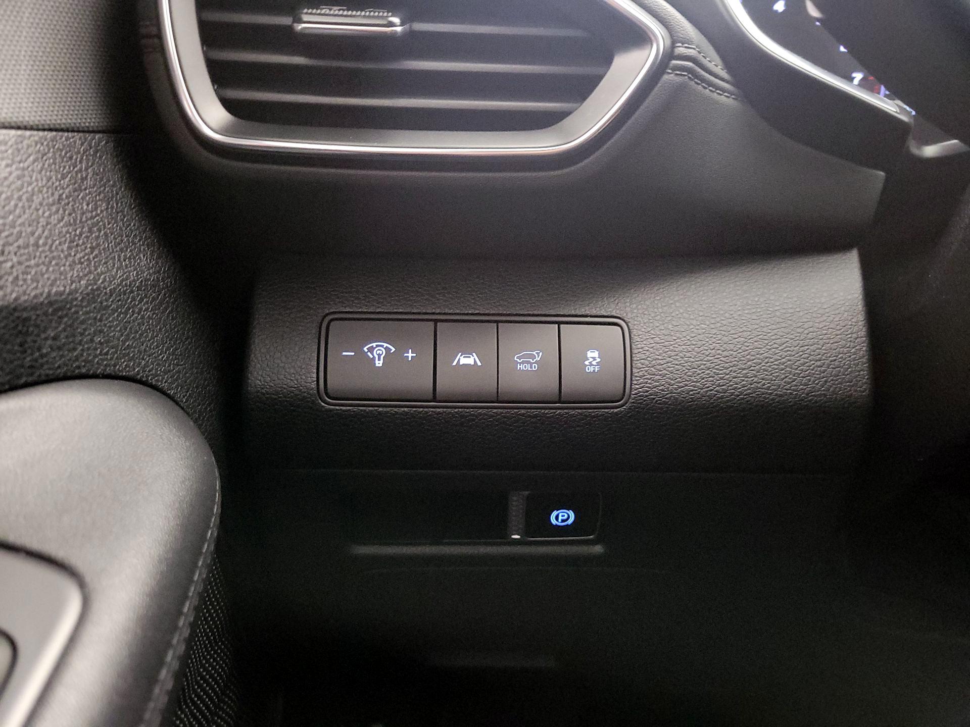 Thumbnail: 2023 Hyundai Santa Fe - 13