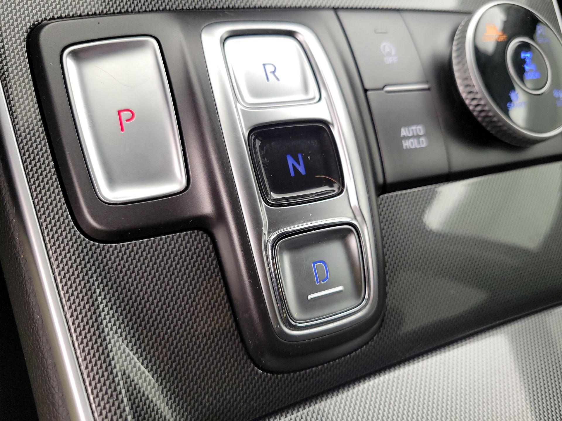 Thumbnail: 2023 Hyundai Santa Fe - 17