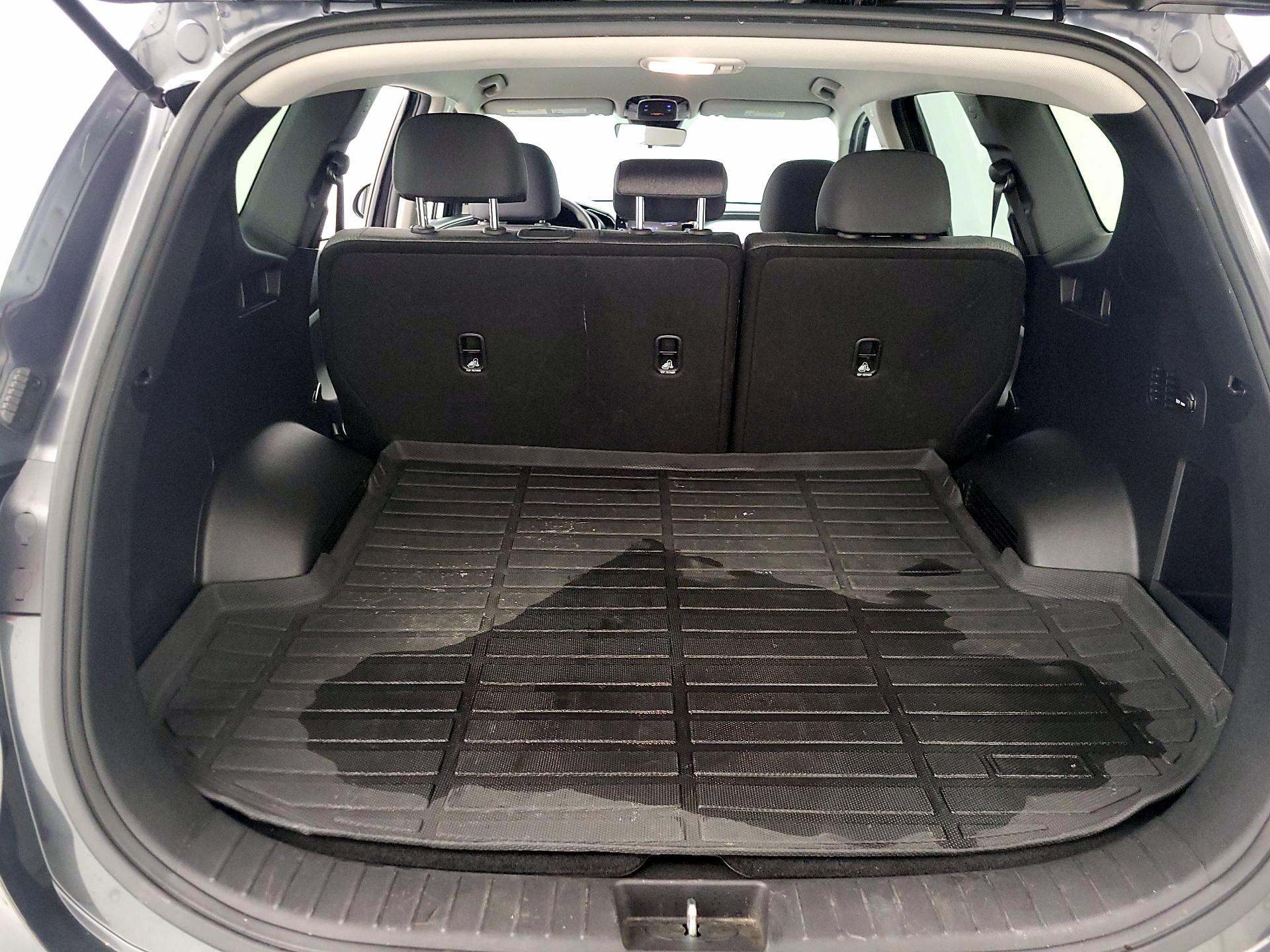 Thumbnail: 2023 Hyundai Santa Fe - 20