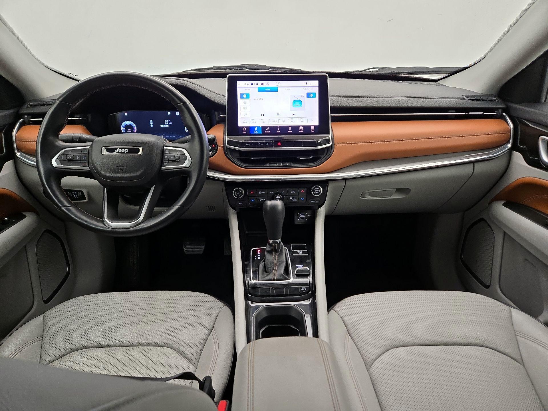 Thumbnail: 2022 Jeep Compass - 9