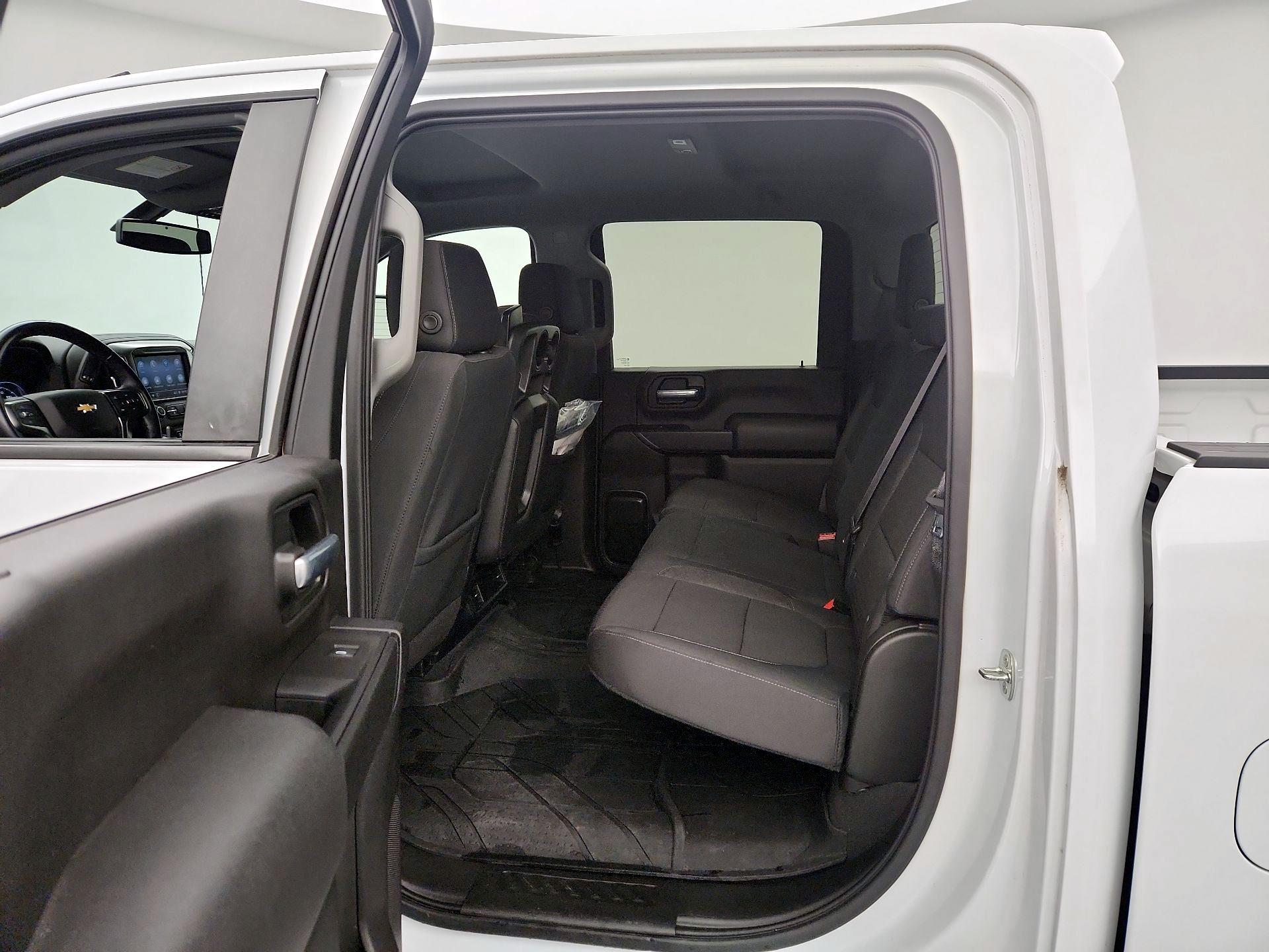 Thumbnail: 2021 Chevrolet Silverado 2500 - 19