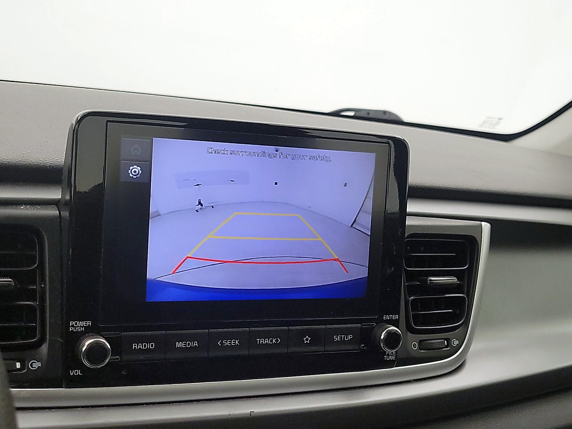 Thumbnail: 2023 Kia Rio - 14