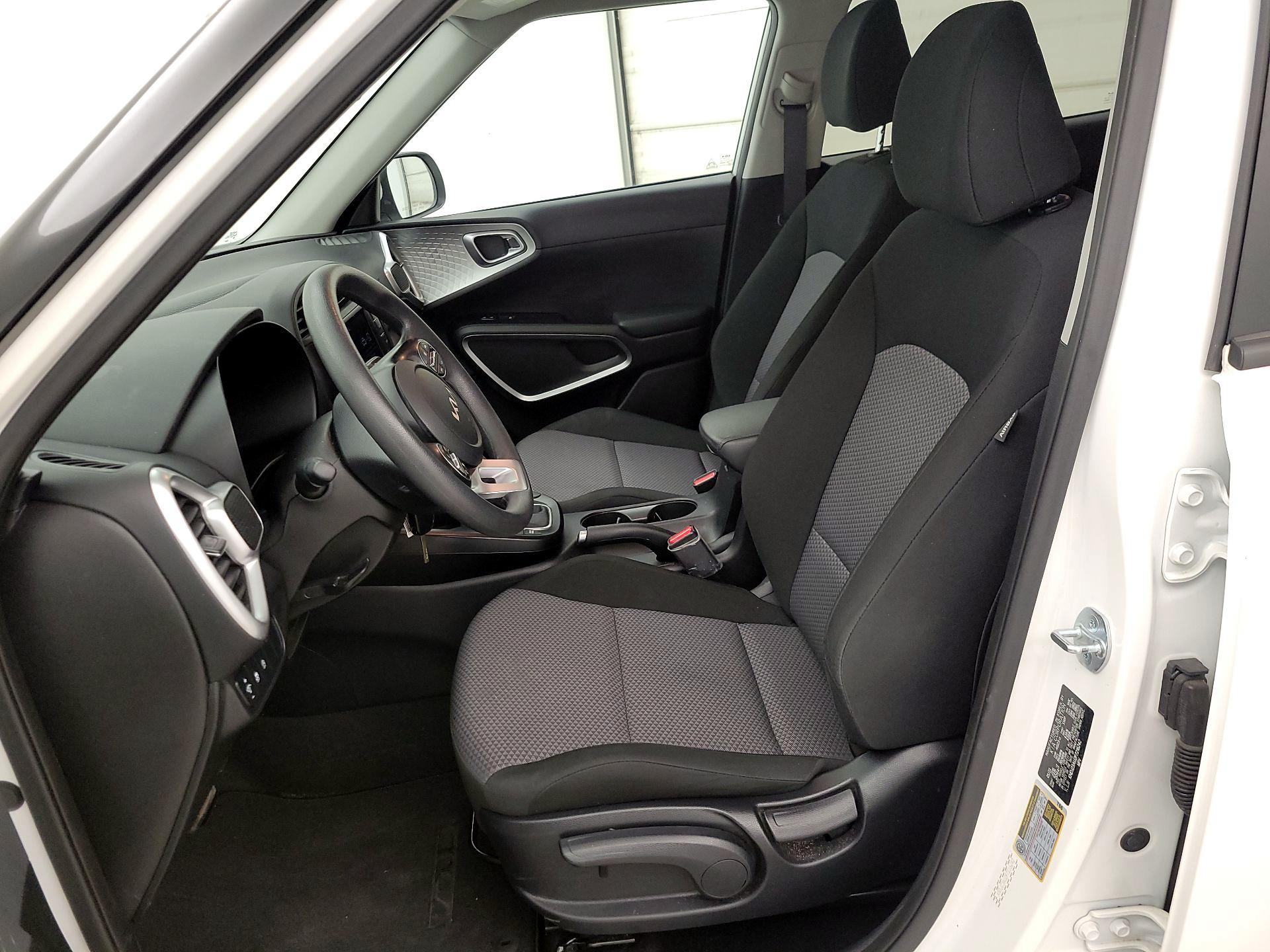 Thumbnail: 2023 Kia Soul - 11