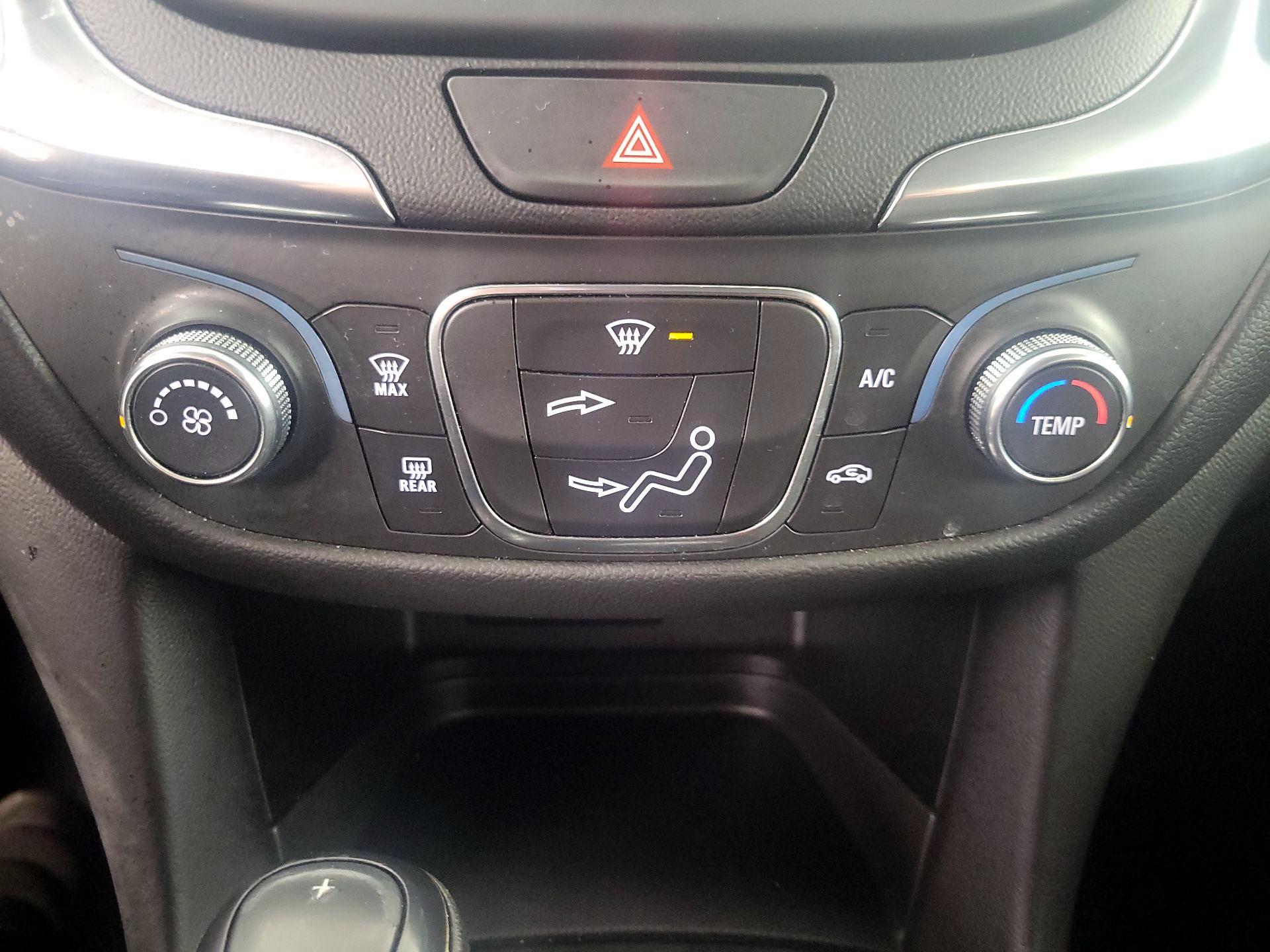 Thumbnail: 2021 Chevrolet Equinox - 17