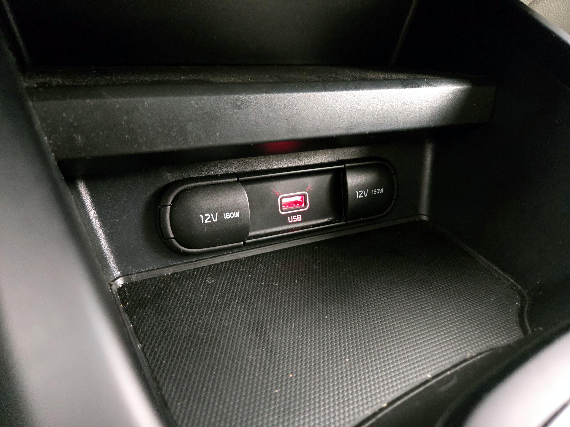 Thumbnail: 2022 Kia Soul - 18