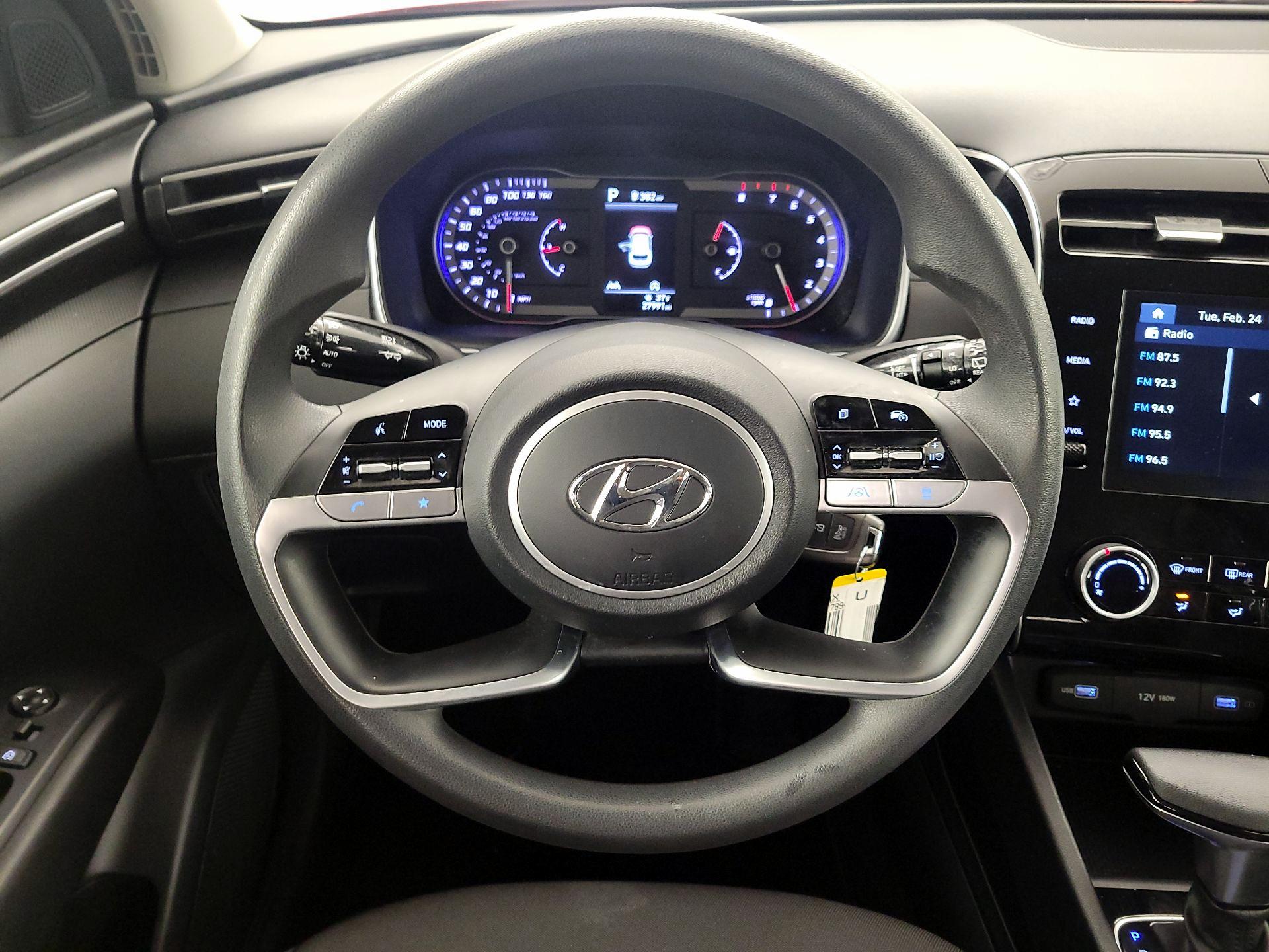 Thumbnail: 2023 Hyundai Tucson - 10