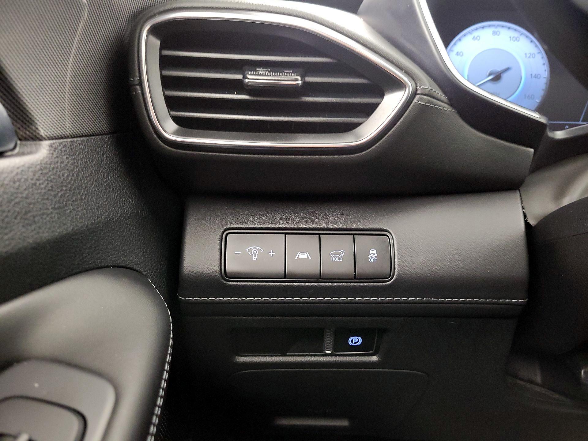 Thumbnail: 2023 Hyundai Santa Fe - 13