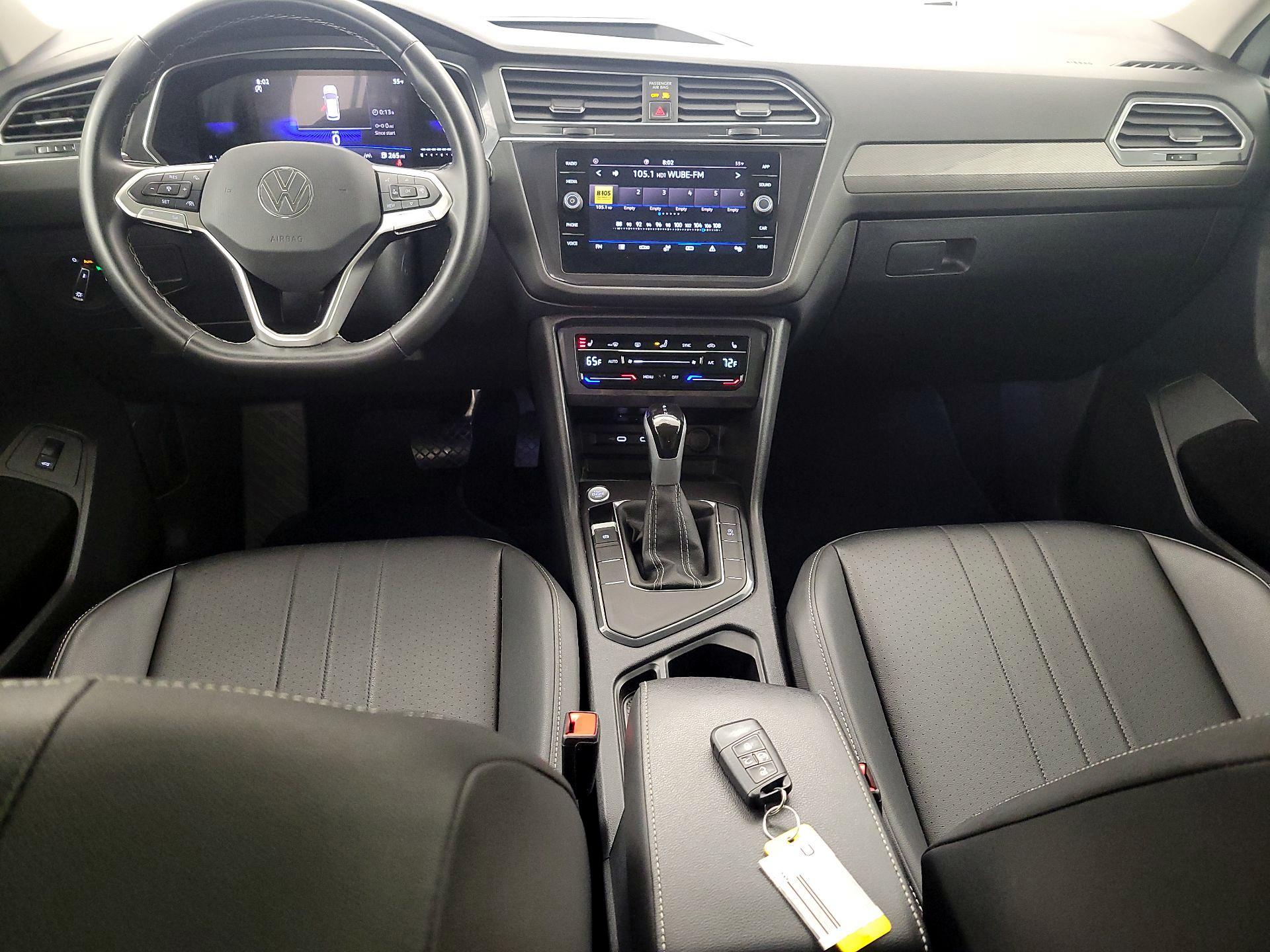 Thumbnail: 2024 Volkswagen Tiguan - 9