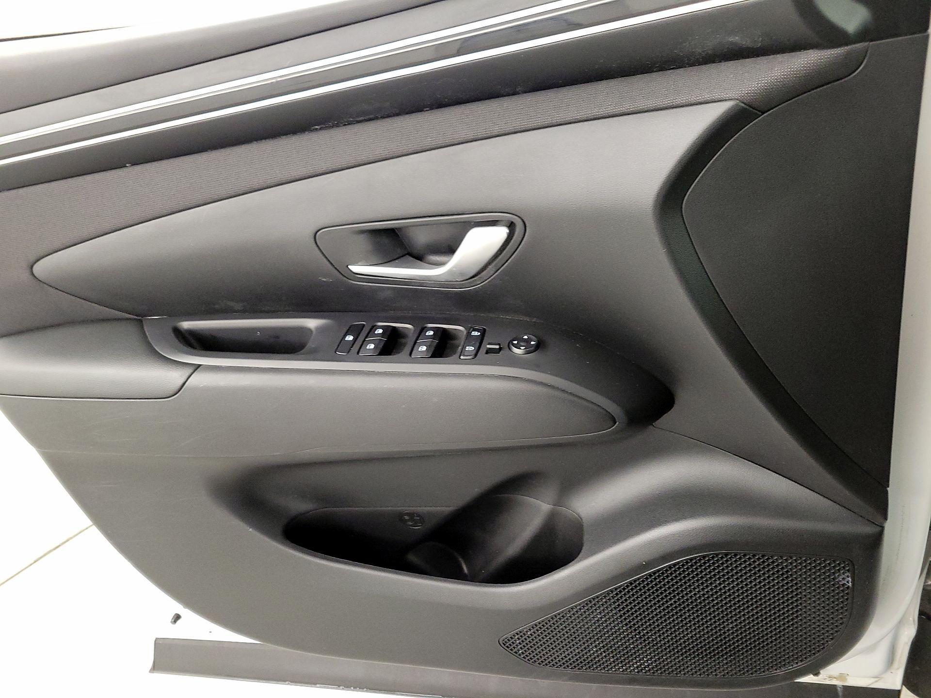 Thumbnail: 2023 Hyundai Tucson - 12