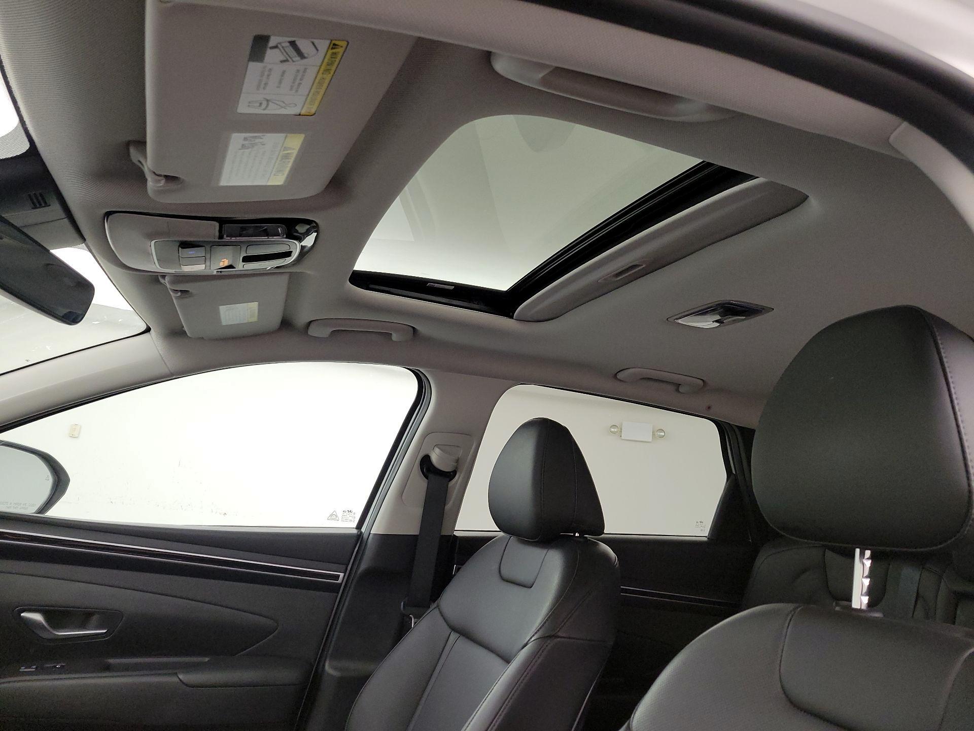 Thumbnail: 2023 Hyundai Tucson - 19