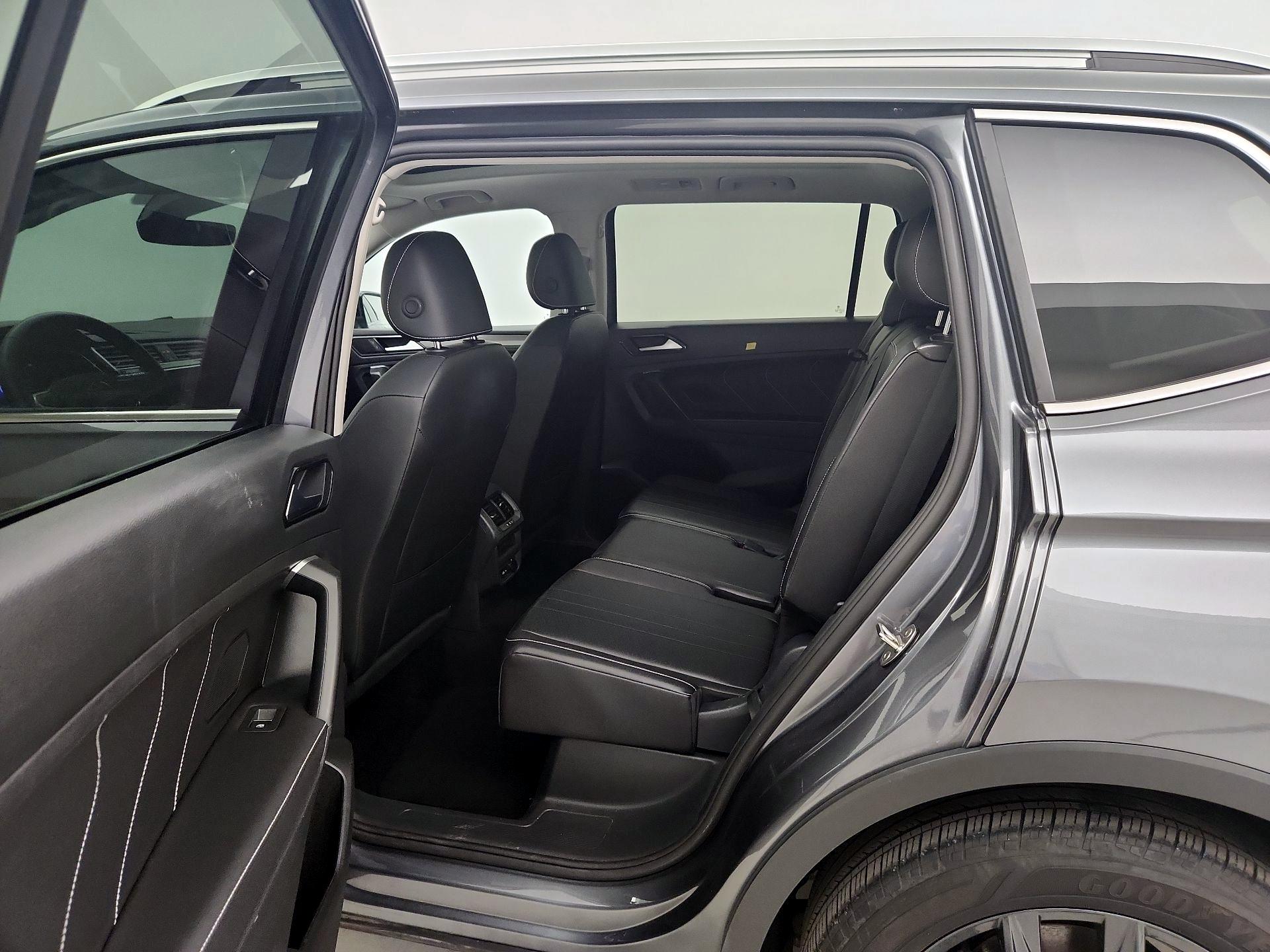 Thumbnail: 2024 Volkswagen Tiguan - 19