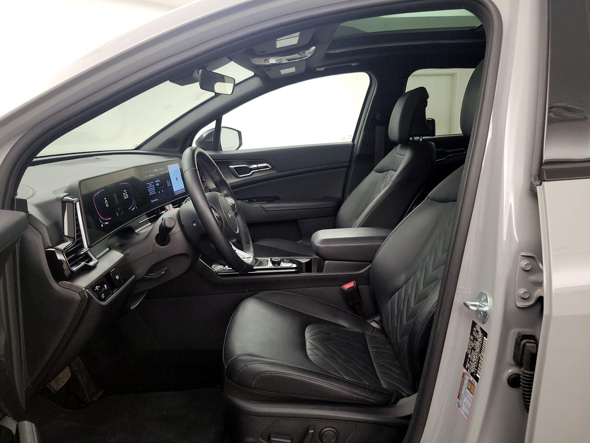 Thumbnail: 2023 Kia Sportage - 11