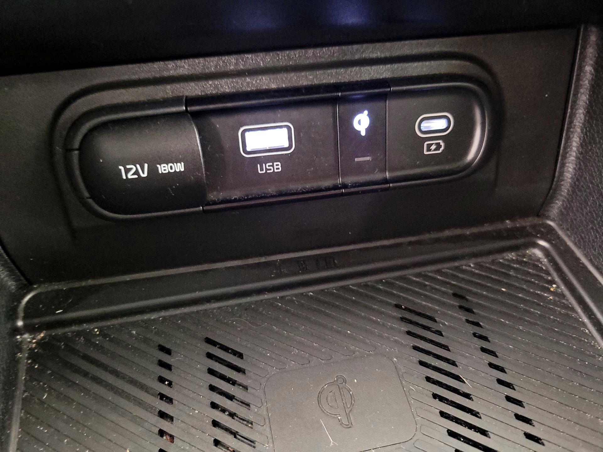 Thumbnail: 2023 Kia Sportage - 19