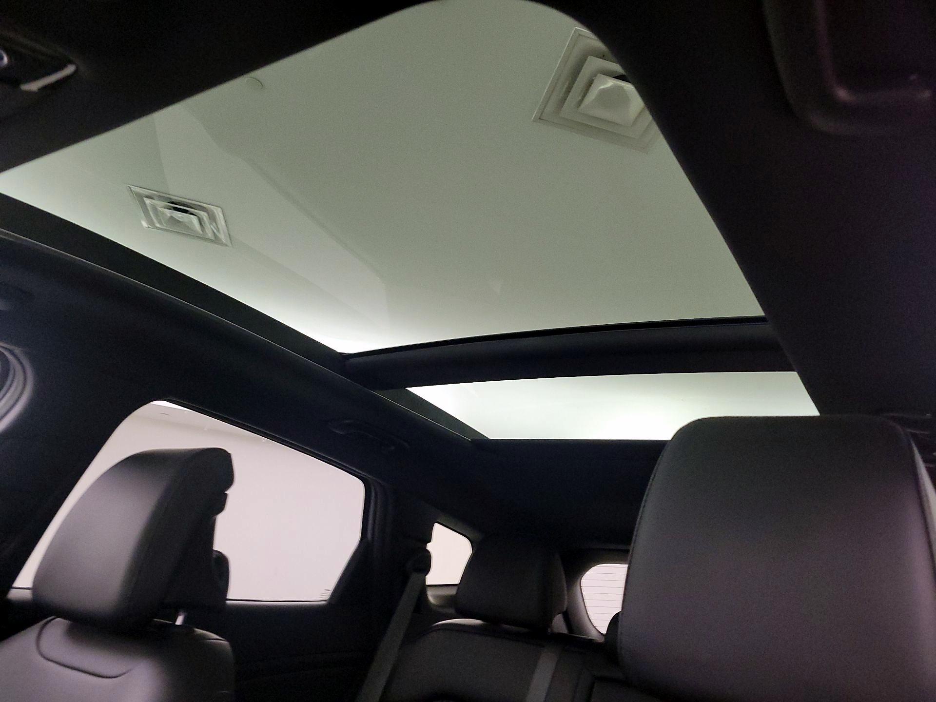 Thumbnail: 2023 Kia Sportage - 20