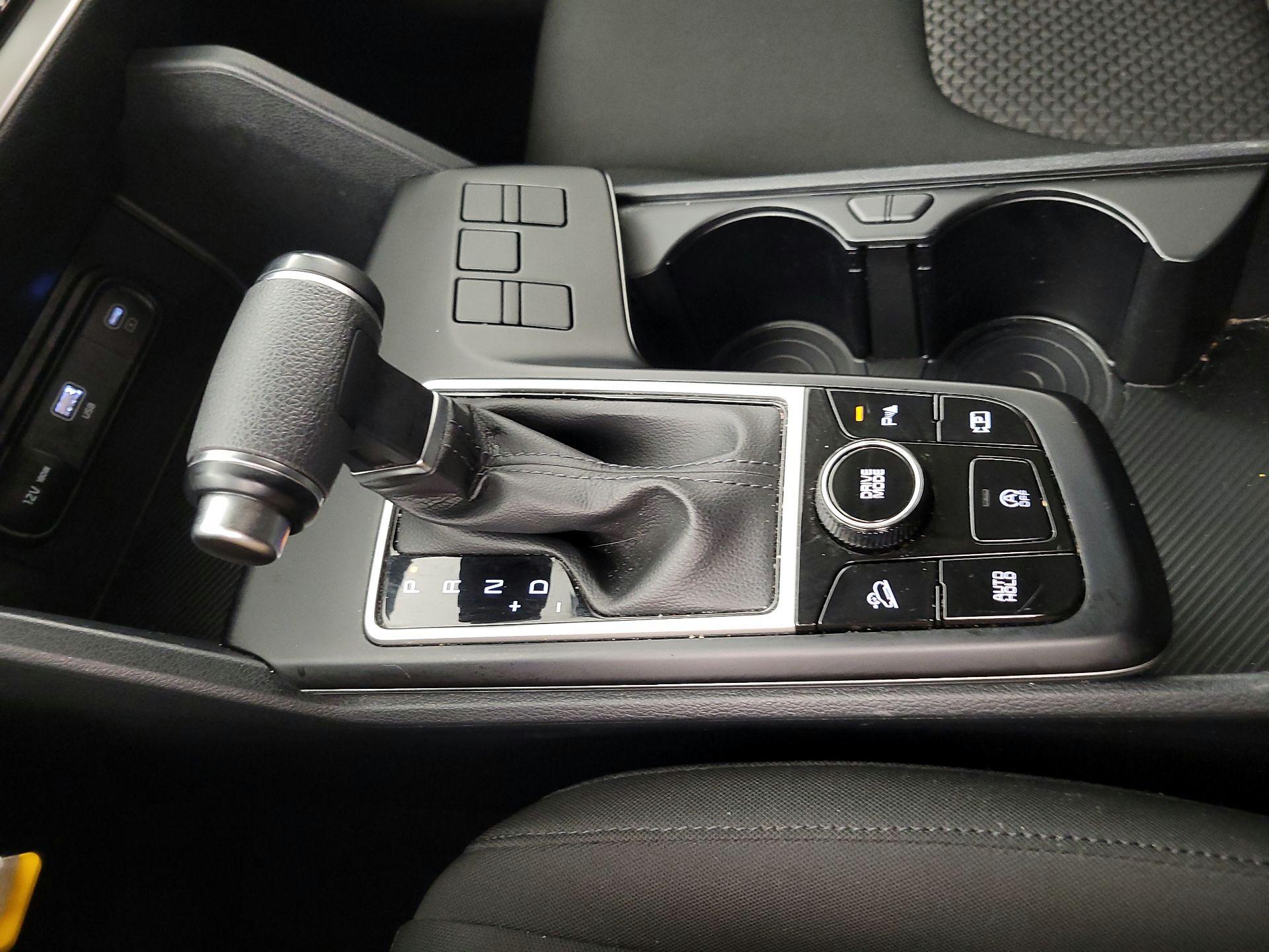 Thumbnail: 2024 Kia Sportage - 17