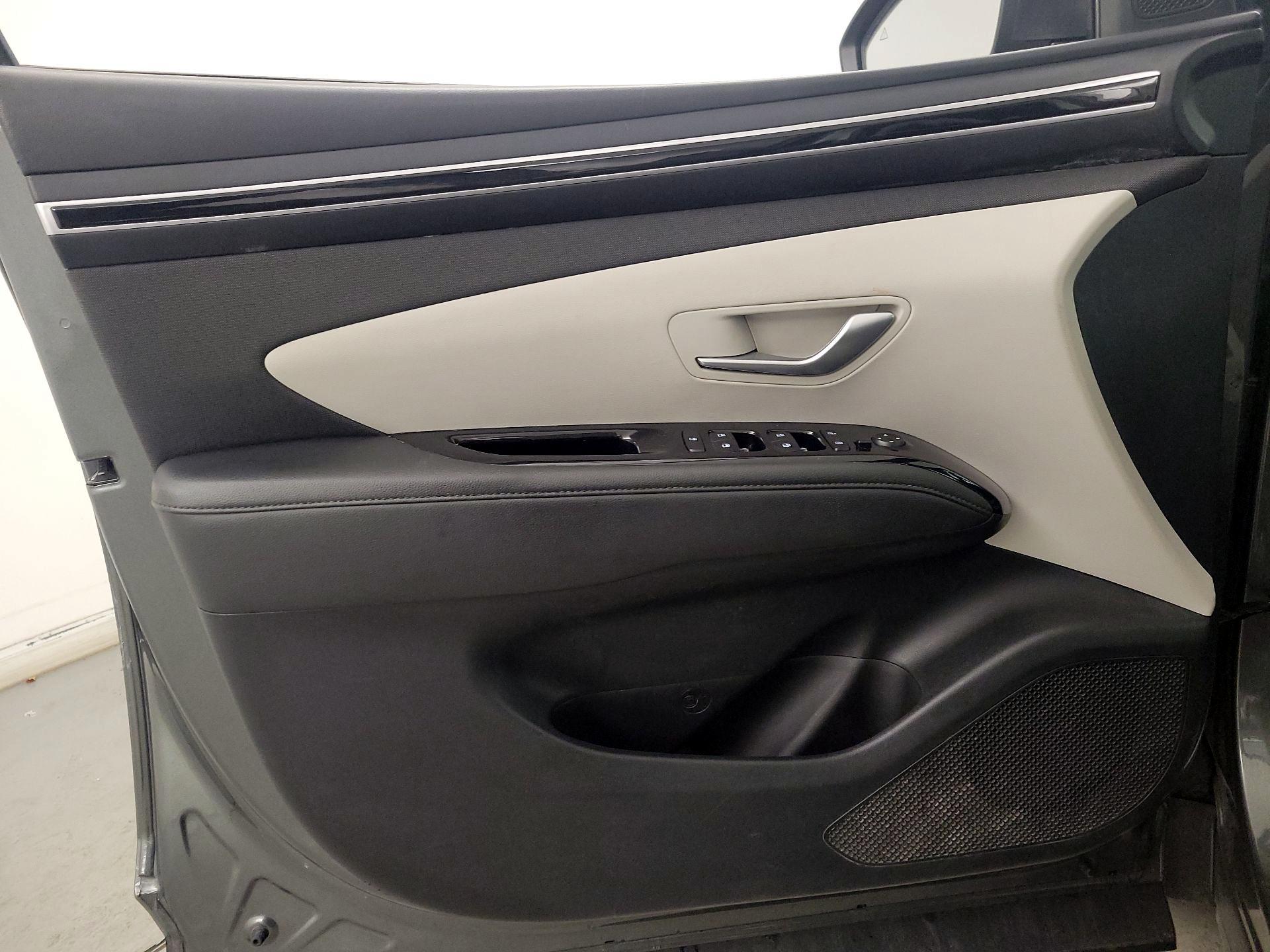 Thumbnail: 2022 Hyundai Tucson - 12