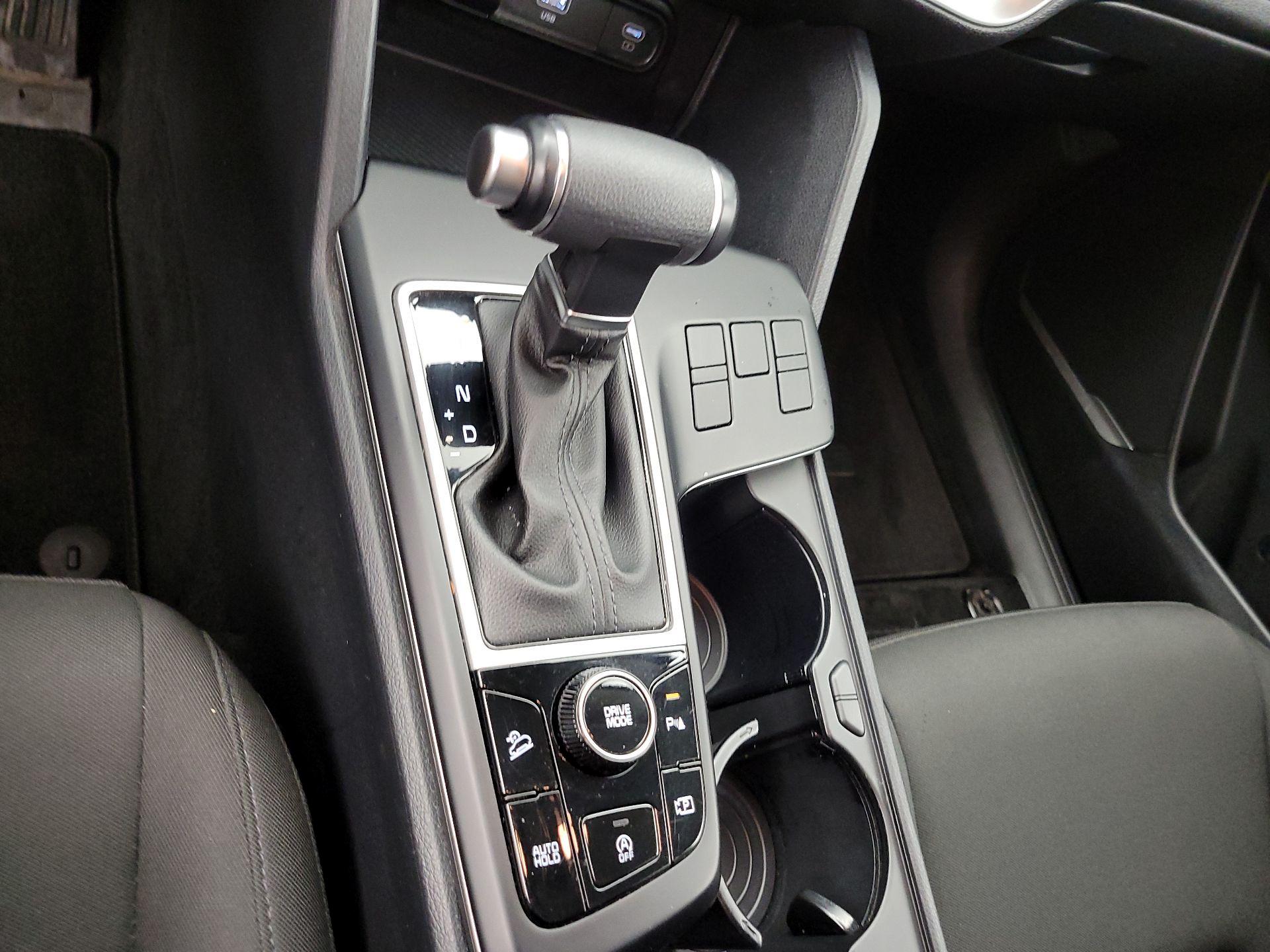 Thumbnail: 2024 Kia Sportage - 17