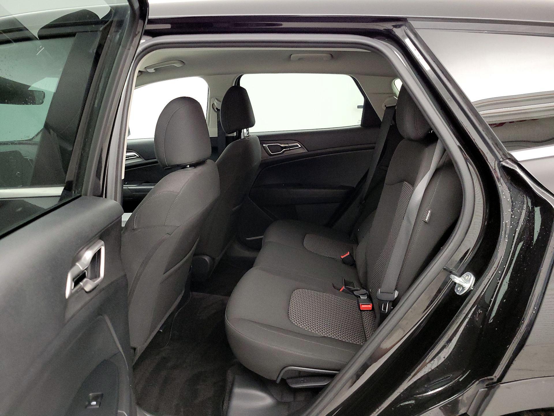 Thumbnail: 2024 Kia Sportage - 19