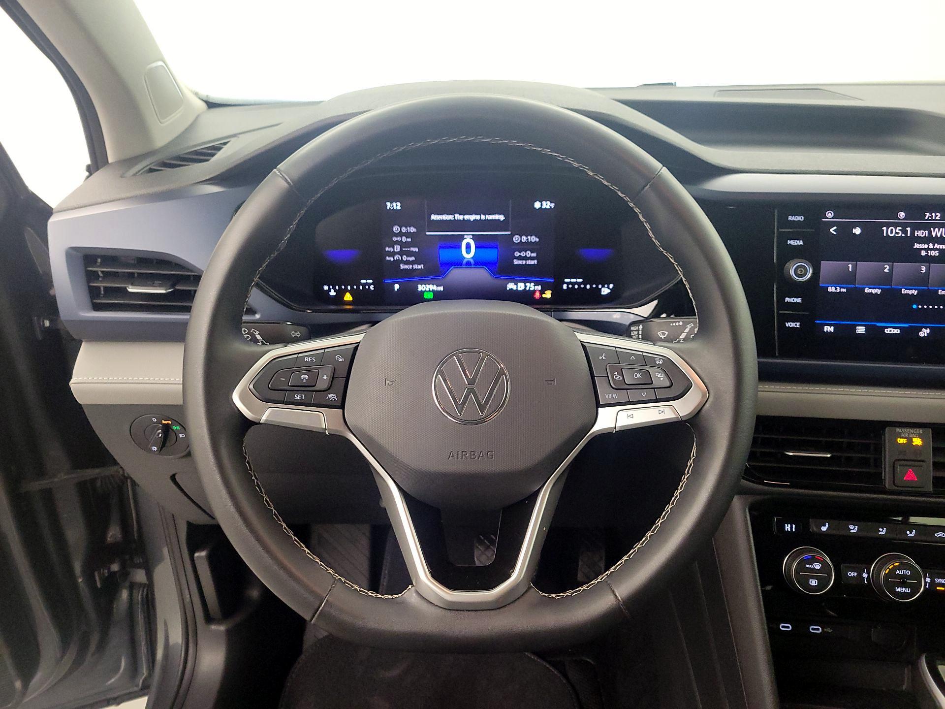 Thumbnail: 2024 Volkswagen Taos - 10